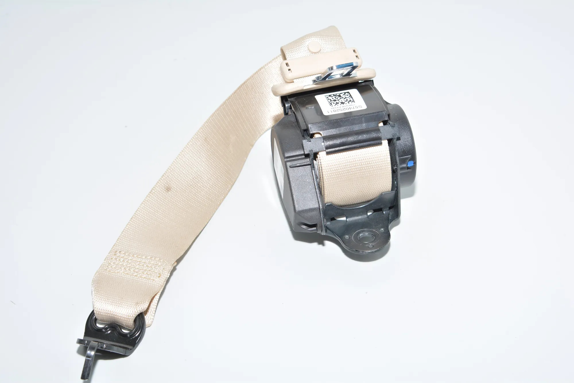 Rear Right Seatbelt – OEM 6357754 · BMW 7 (G11, G12) BMW 7 (G11, G12) 2015