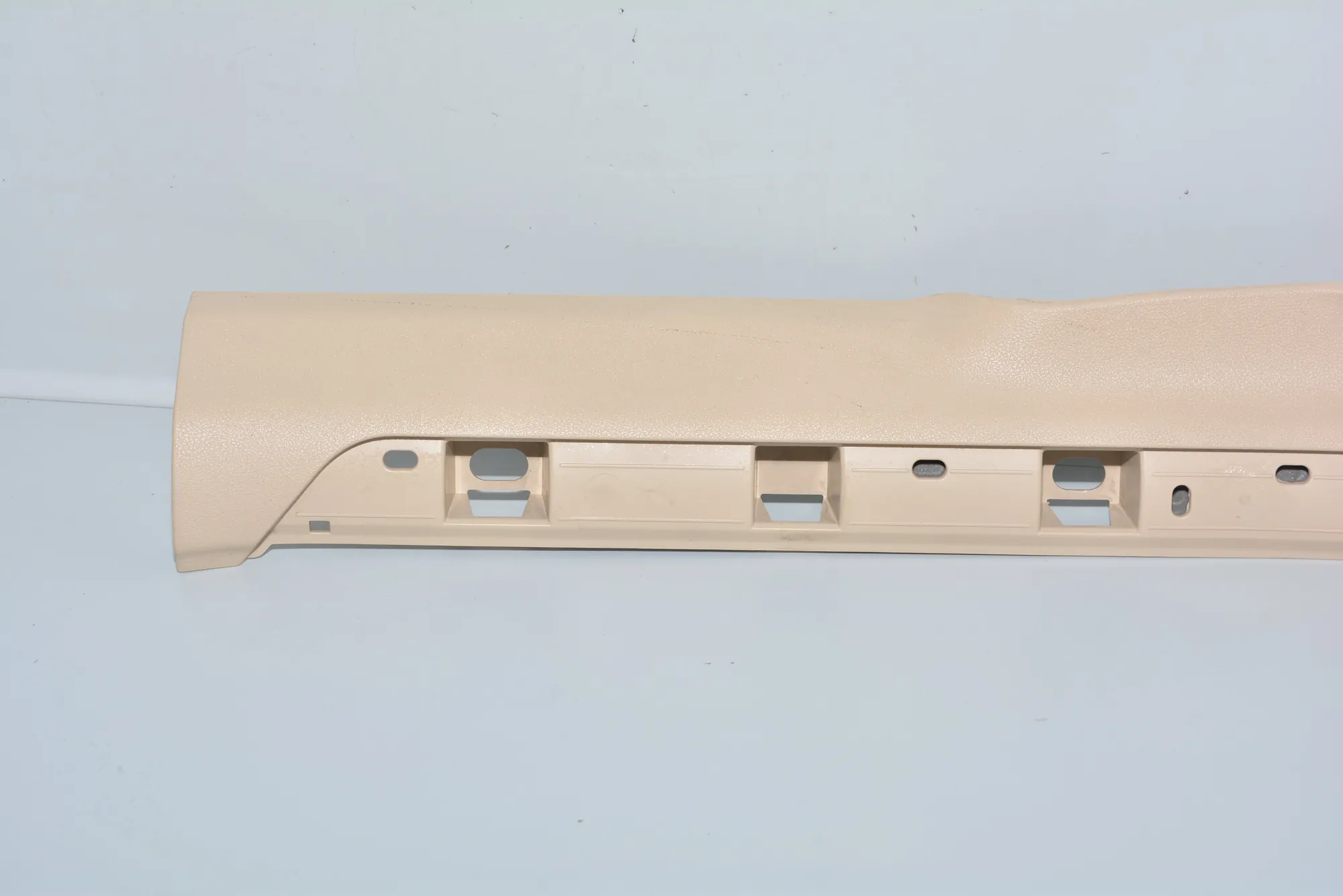 Other Interior Parts – OEM 7407305 · BMW 7 (G11, G12) BMW 7 (G11, G12) 2015 – 2