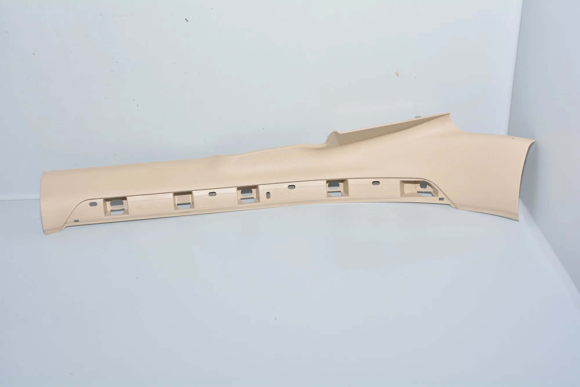 Other Interior Parts – OEM 7407305 · BMW 7 (G11, G12) BMW 7 (G11, G12) 2015