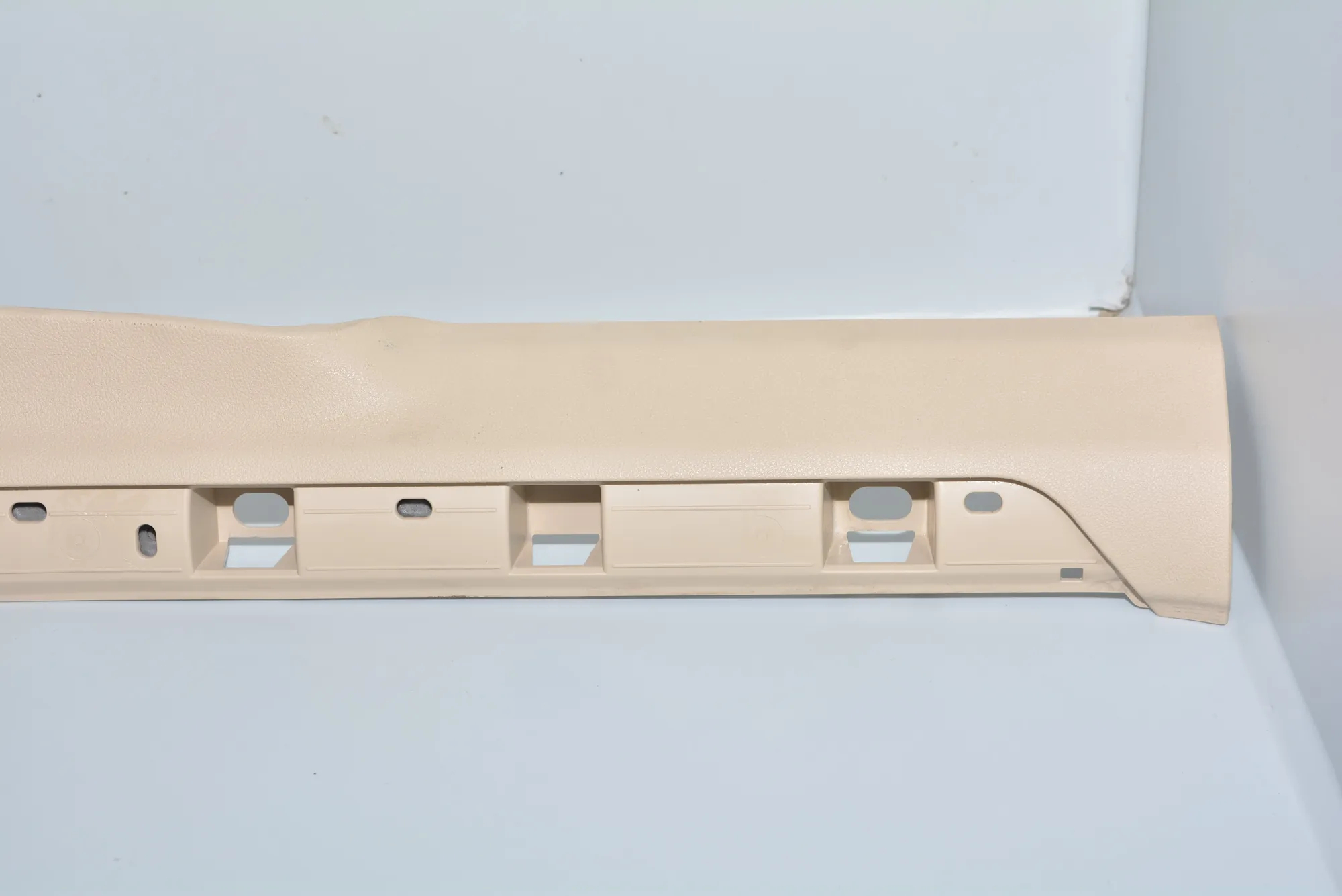 Other Interior Parts – OEM 7407306 · BMW 7 (G11, G12) BMW 7 (G11, G12) 2015 – 3