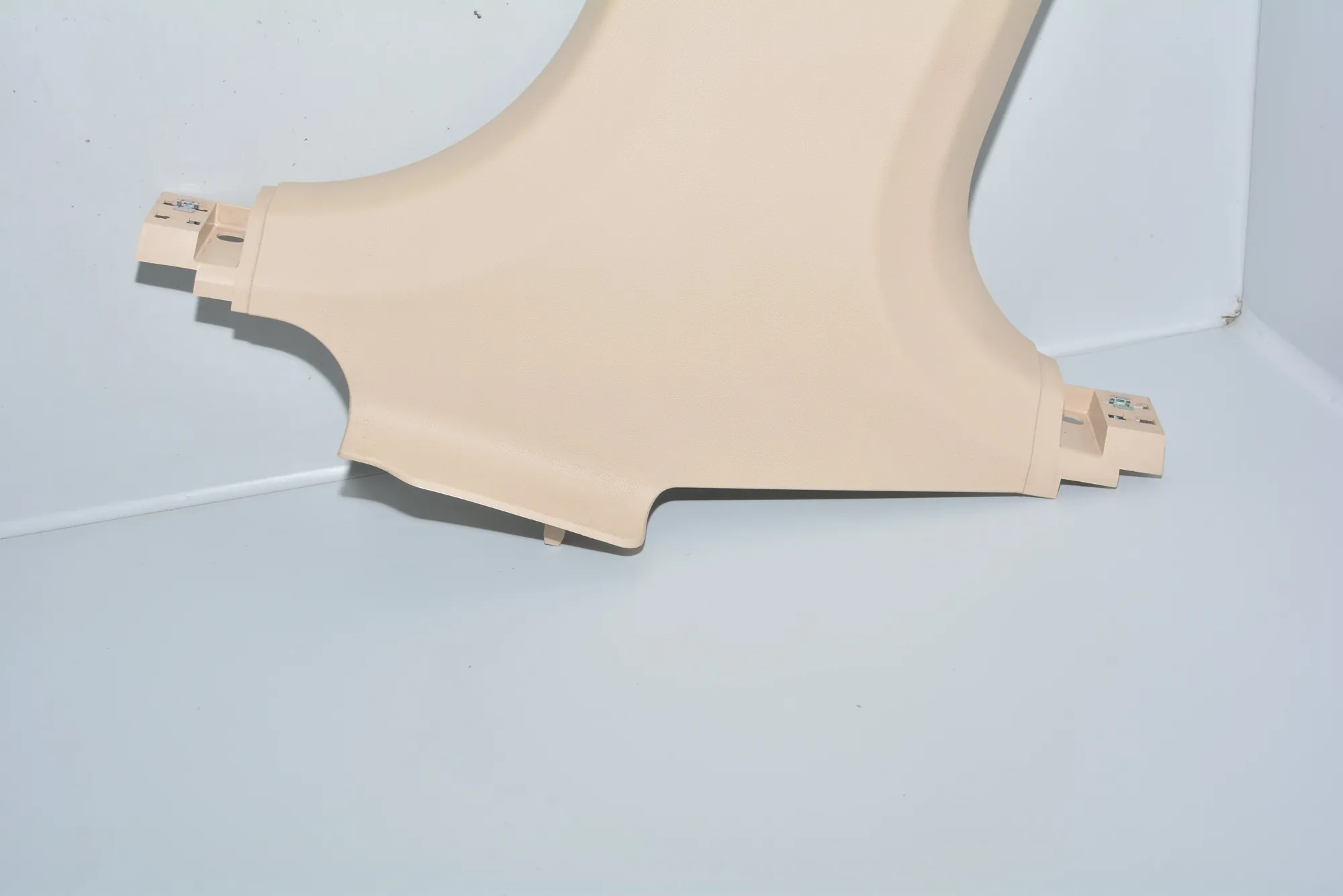 Right Side B Pillar Trim – OEM 7407738 · BMW 7 (G11, G12) BMW 7 (G11, G12) 2015 – 2