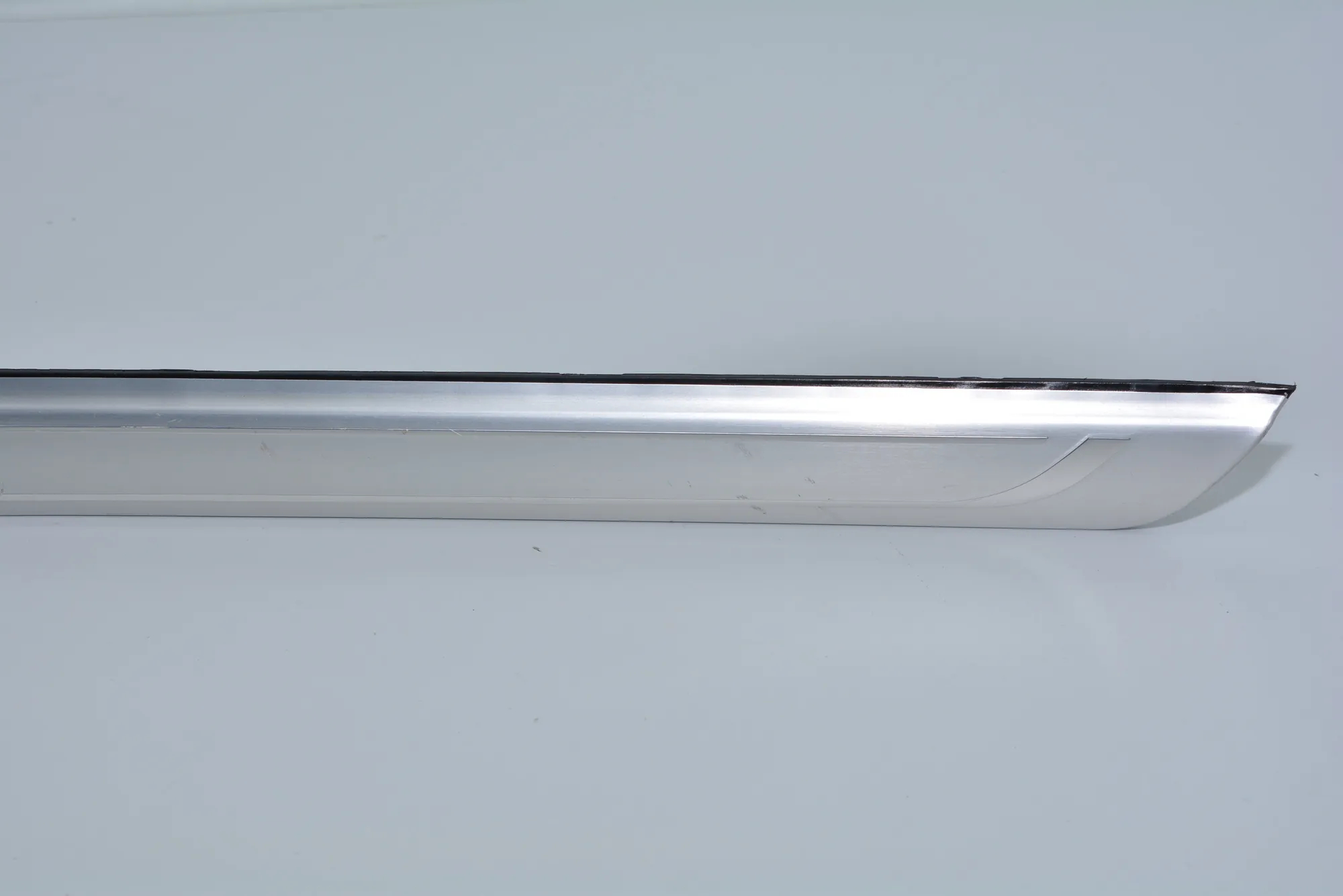Door Sill Trim Kit – OEM 7378049 · BMW 7 (G11, G12) BMW 7 (G11, G12) 2015 – 2