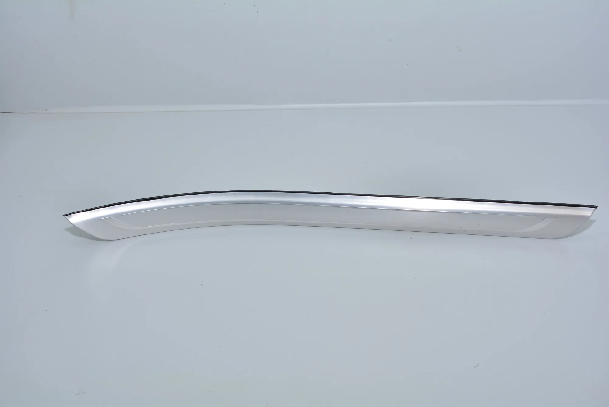 Door Sill Trim Kit – OEM 7378049 · BMW 7 (G11, G12) BMW 7 (G11, G12) 2015
