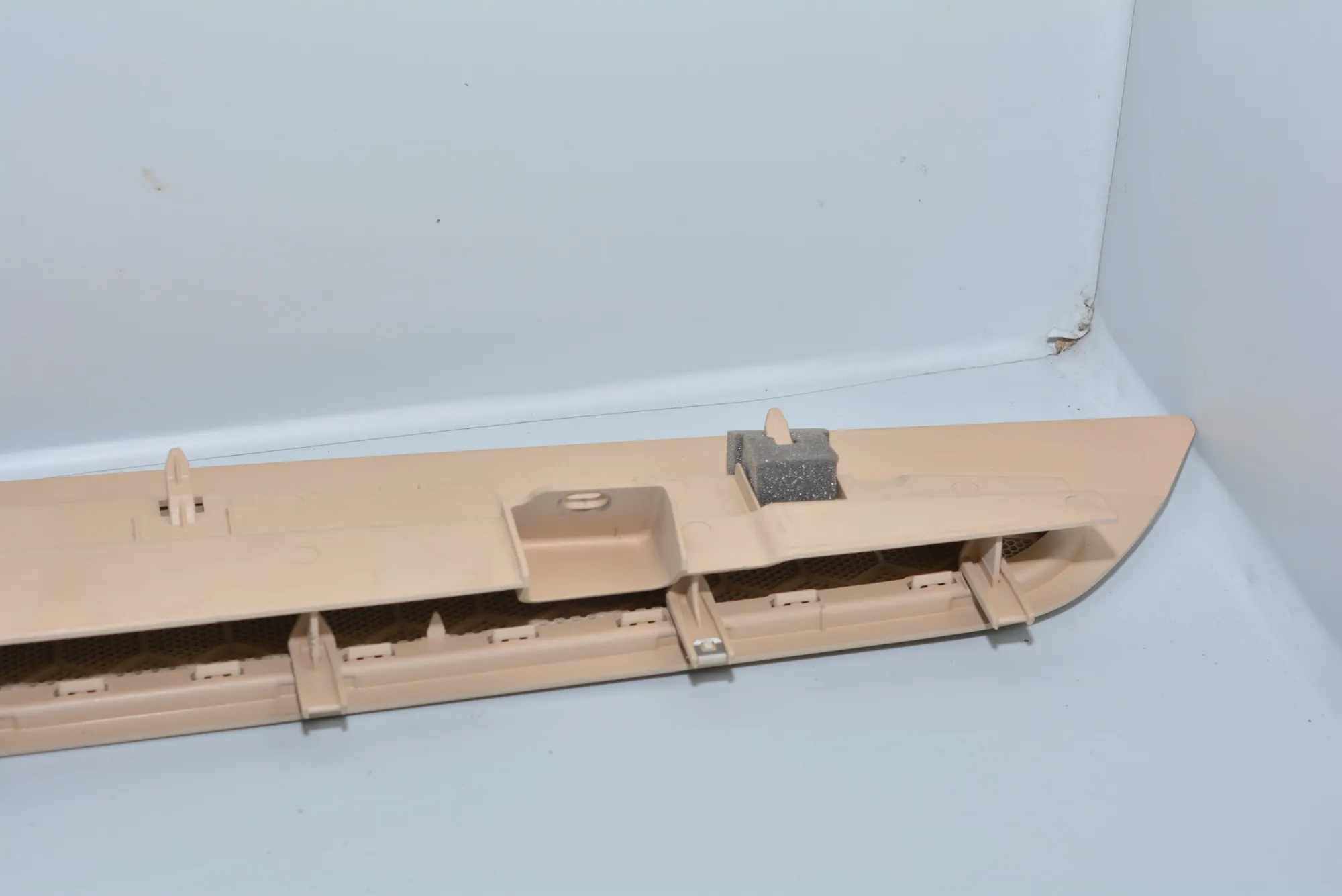 Other Interior Parts – OEM 7355373 · BMW 7 (G11, G12) BMW 7 (G11, G12) 2015 – 9