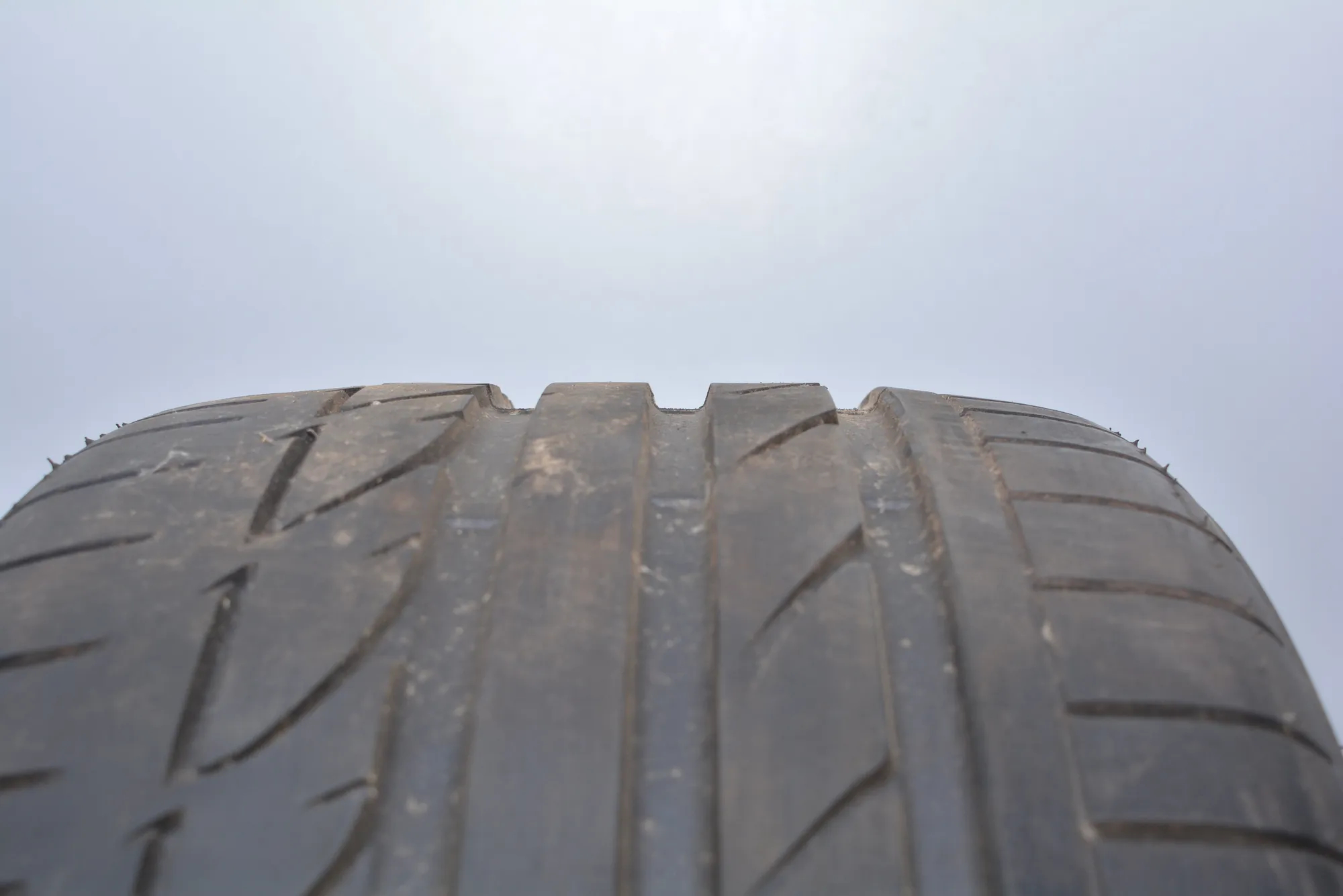 Tire – OEM NA · BMW 5 (E60) BMW 5 (E60) 2008 – 2