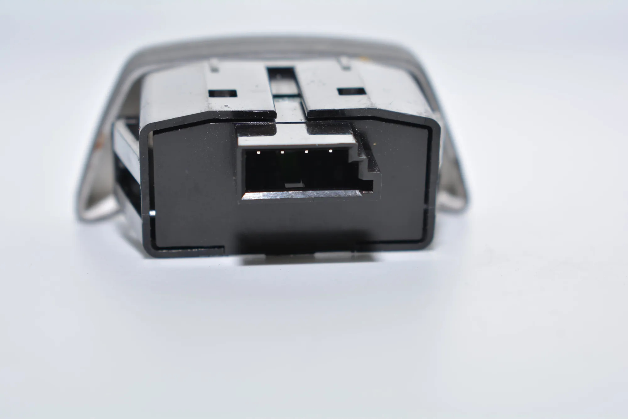Other Control Units – OEM 6921668 · BMW 5 (E60) BMW 5 (E60) 2004 – 3