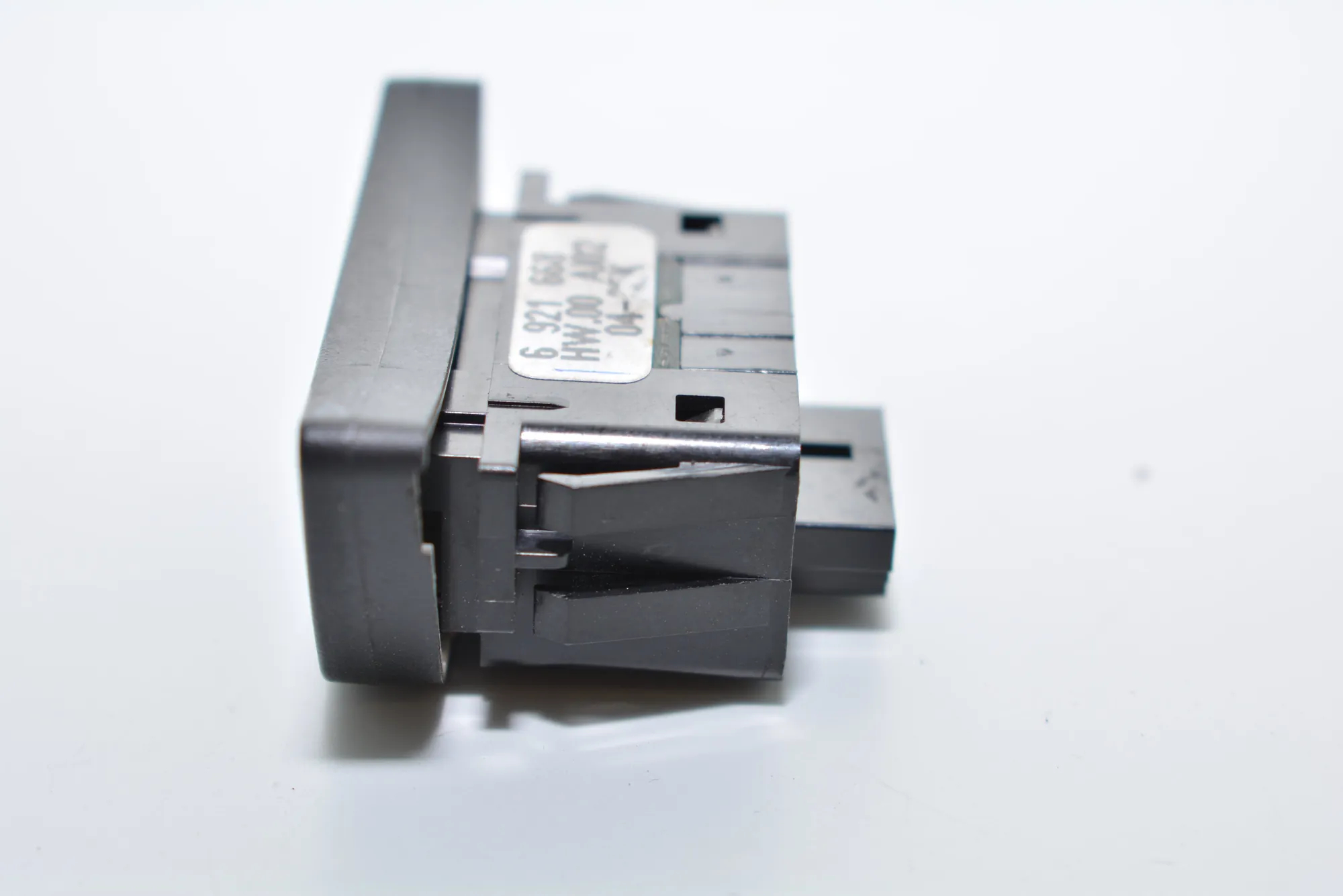 Other Control Units – OEM 6921668 · BMW 5 (E60) BMW 5 (E60) 2004 – 2