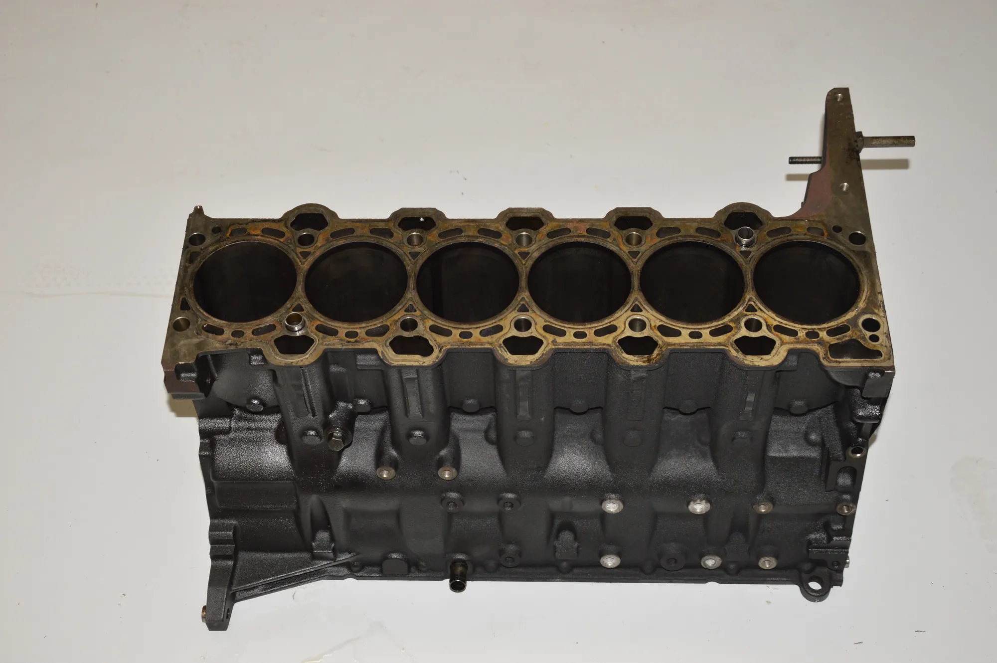 Engine Block – OEM 7788546 · BMW X5 (E53) BMW X5 (E53) 2003