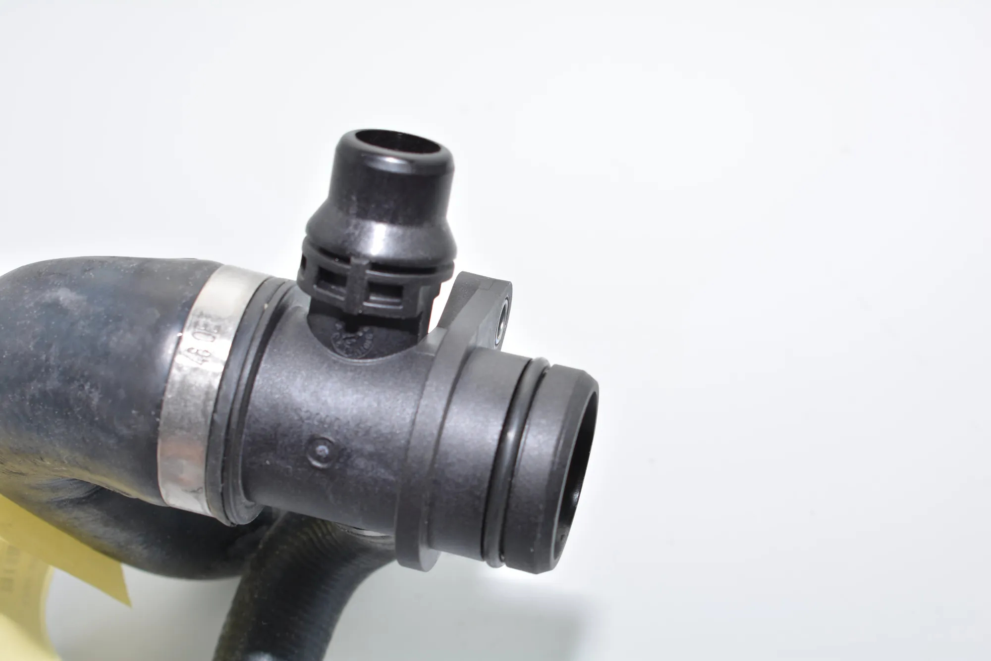 Pipe Hose – OEM 7639997 · BMW 3 (F30, F80) BMW 3 (F30, F80) 328 i 2017 – 3