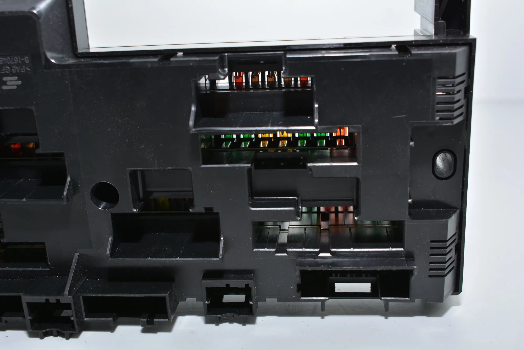 Fuse Box – OEM 9252815 · BMW 5 (F10) BMW 5 (F10) 2015 – 4