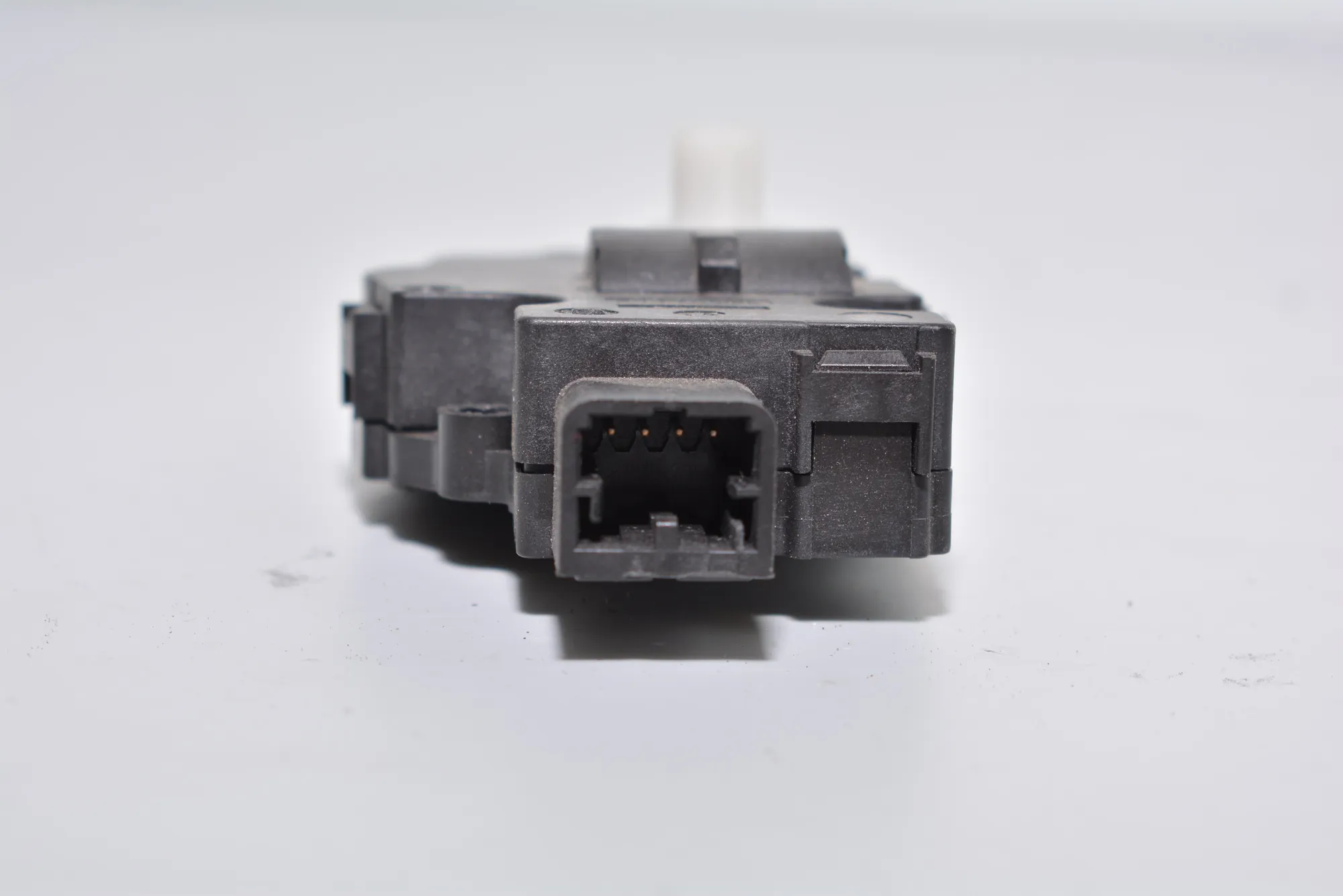 Other Control Units – OEM 9749006 · BMW 5 (F10) BMW 5 (F10) 2012 – 3