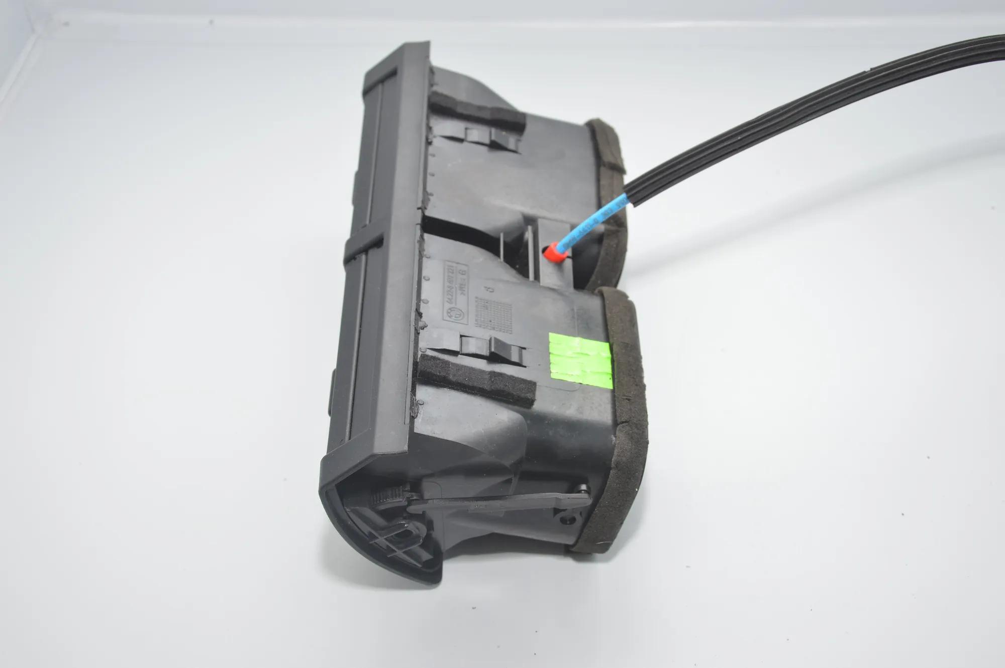 Dashboard Air Vents – OEM 8402221 · BMW X5 (E53) 4.4 i 2001 – 6