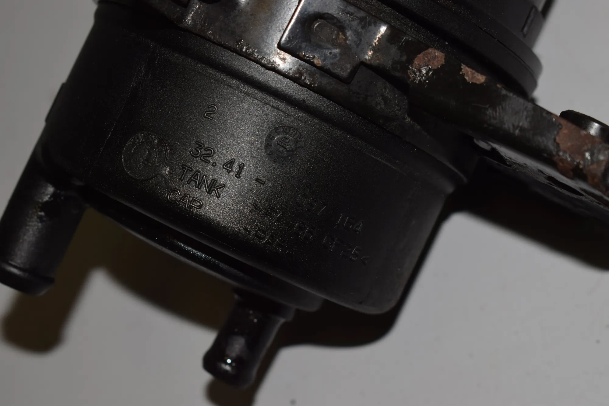 Power Steering Pump Tank – OEM 1097164 · BMW X5 (E53) 4.4 i 2001 – 3
