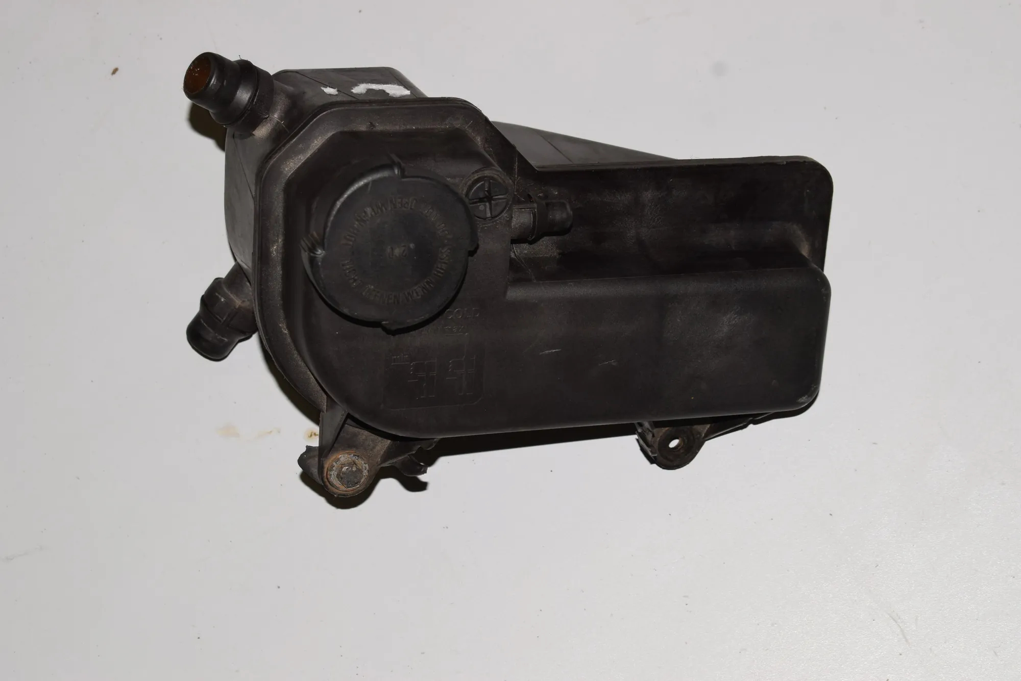 Expansion Tank – OEM 7514964 · BMW X5 (E53) 4.4 i 2002
