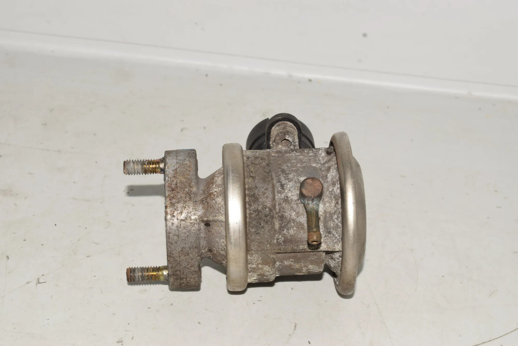 EGR Valve – OEM 1707619 · BMW X5 (E53) 4.4 i 2002 – 4