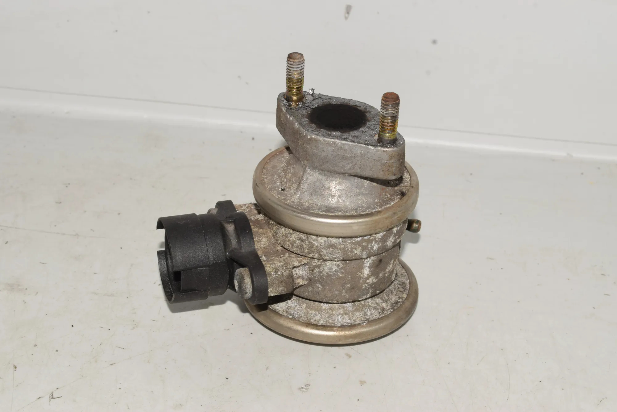 EGR Valve – OEM 1707619 · BMW X5 (E53) 4.4 i 2002 – 5