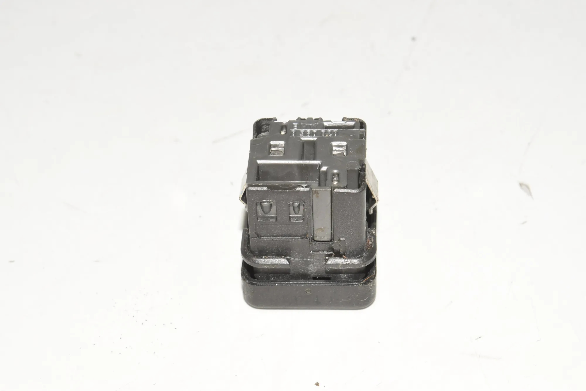 Other Control Units – OEM 8360828 · BMW 5 (E39) 525 d 2003 – 3