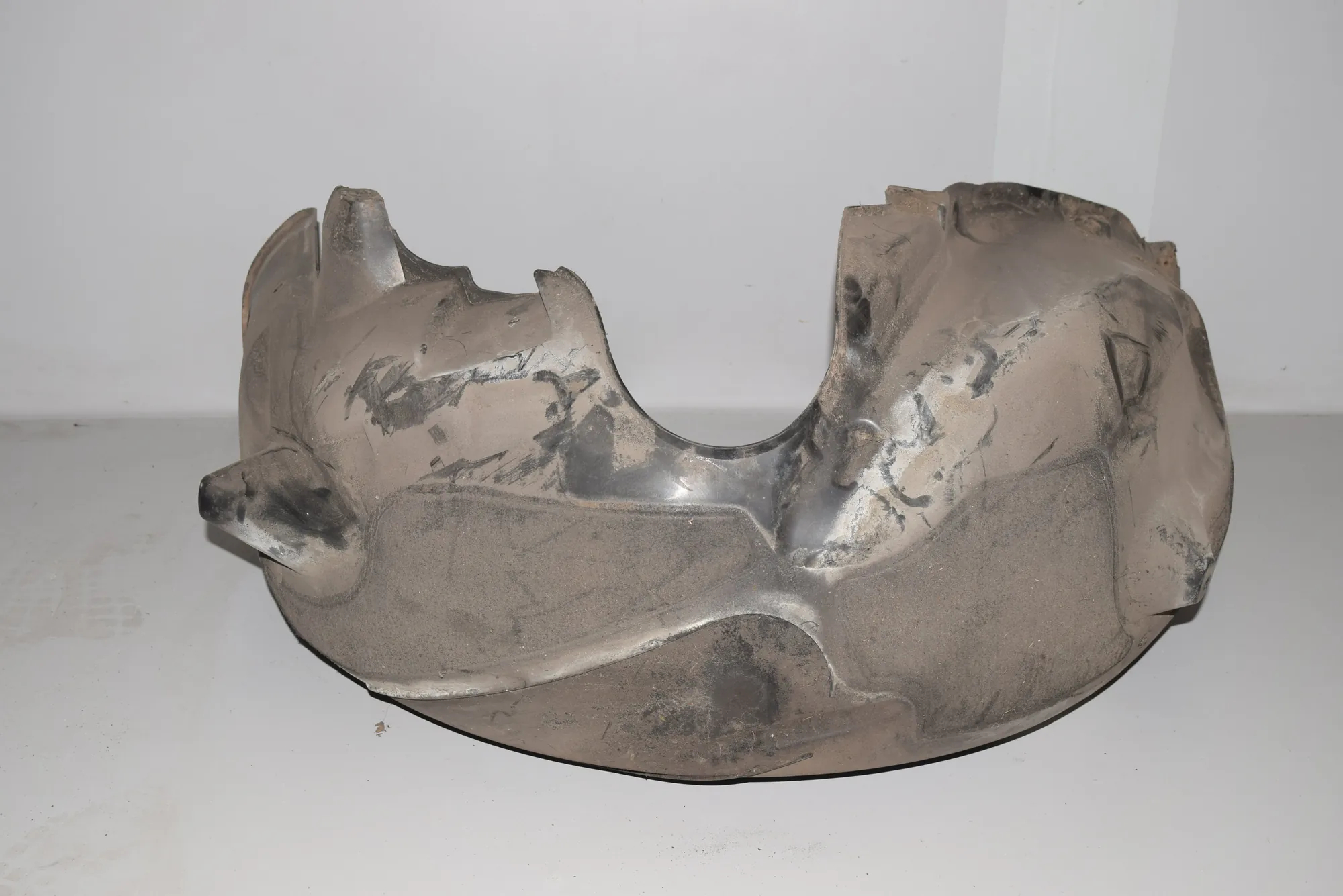 Rear Right Arch Liner – OEM 7180406 · BMW 5 (E60) BMW 5 (E60) 2005 – 2