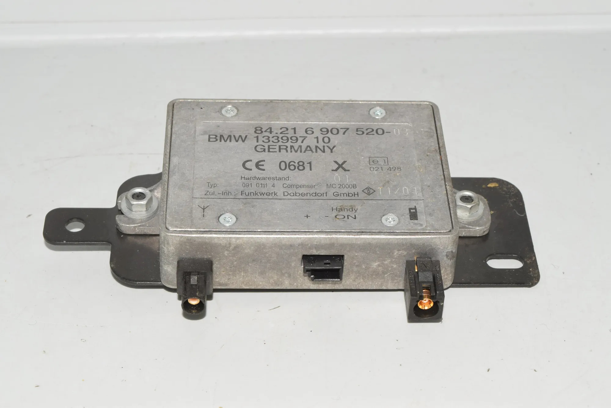 Other Control Units – OEM 6907520 · BMW 5 (E39) BMW 5 (E39) 2000