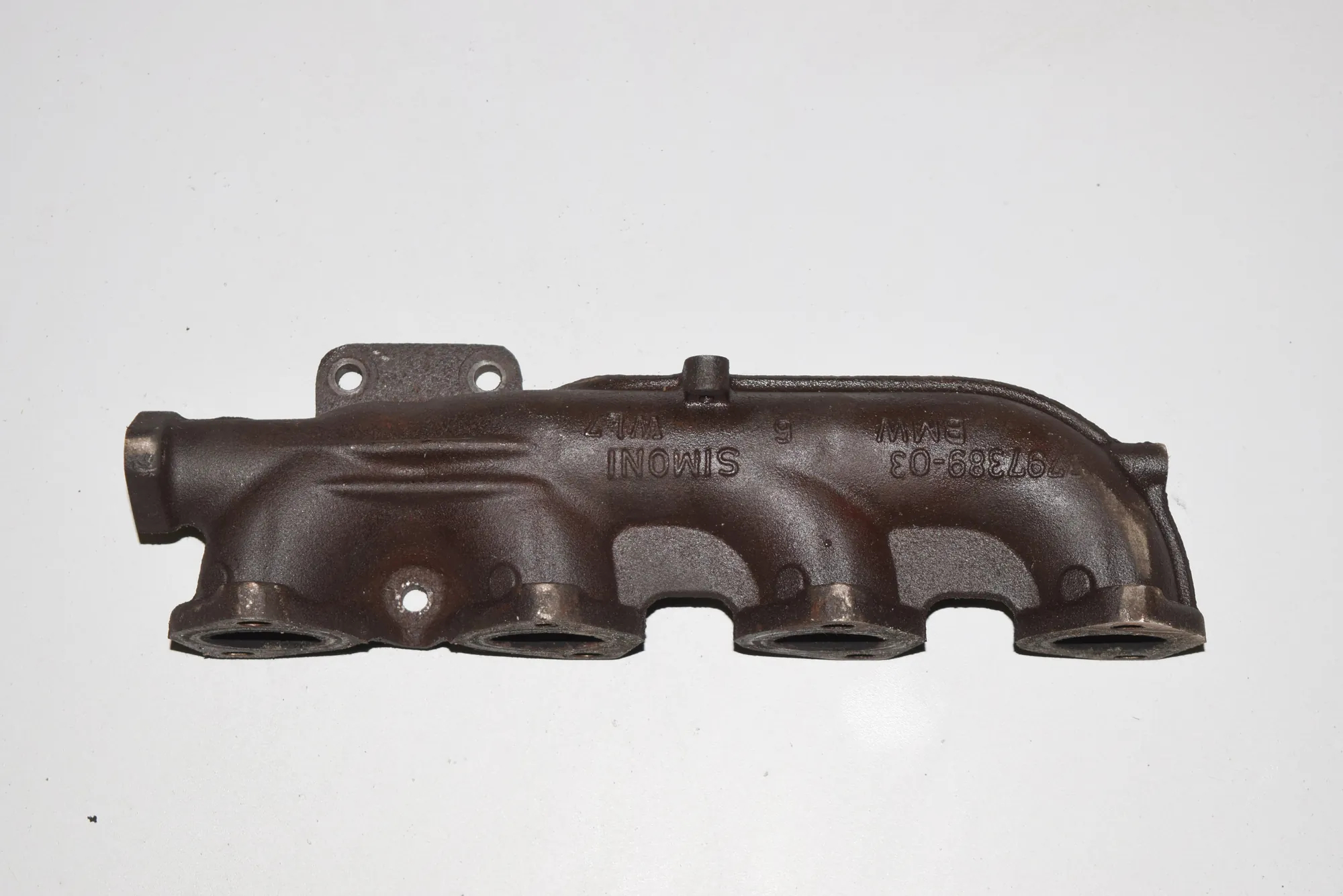 Exhaust Manifold – OEM 7797389 · BMW 5 (E60) BMW 5 (E60) 520 d 2007 – 2