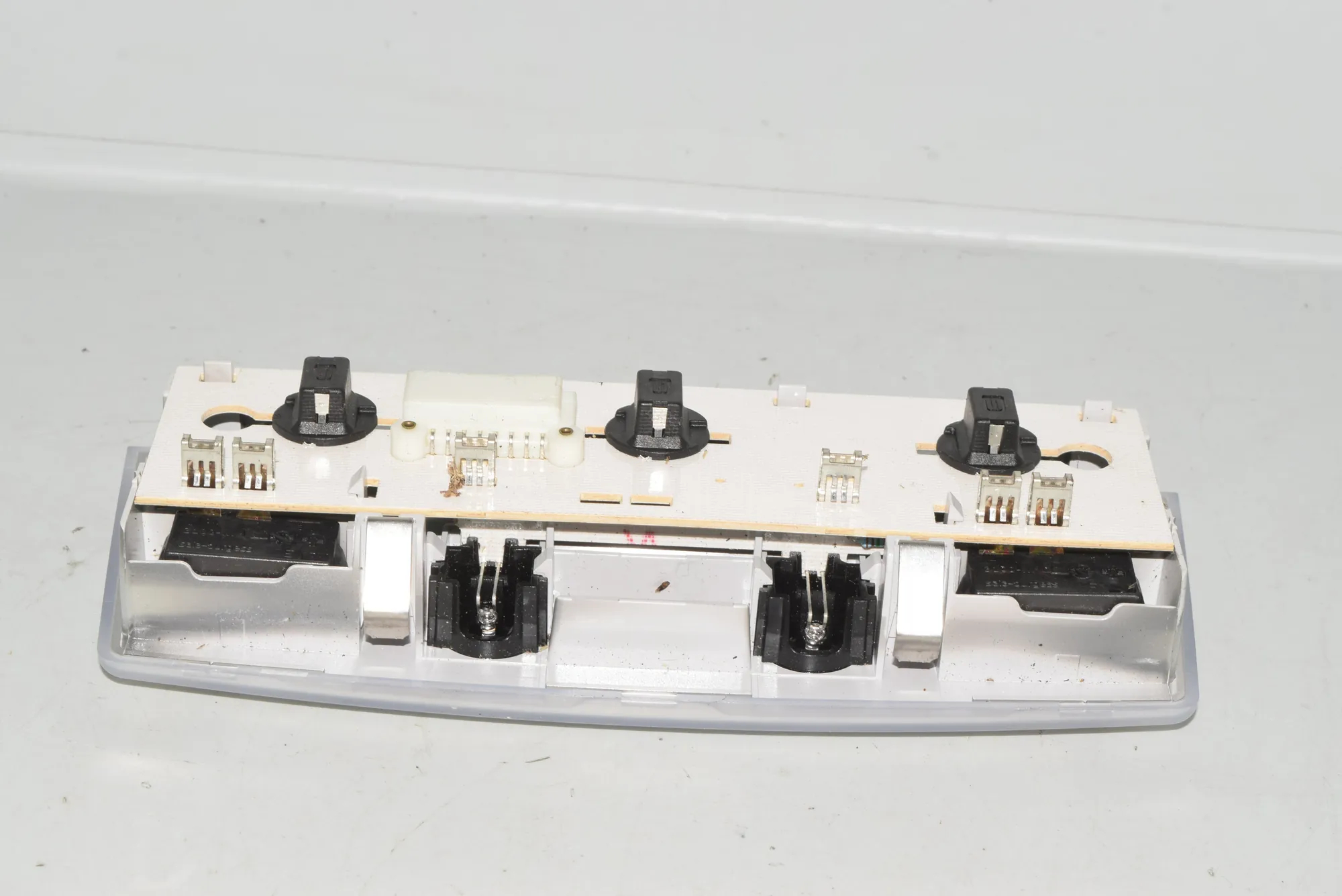 Interior Lighting – OEM 6910793 · BMW 5 Touring (E61) BMW 5 Touring (E61) 2005 – 4