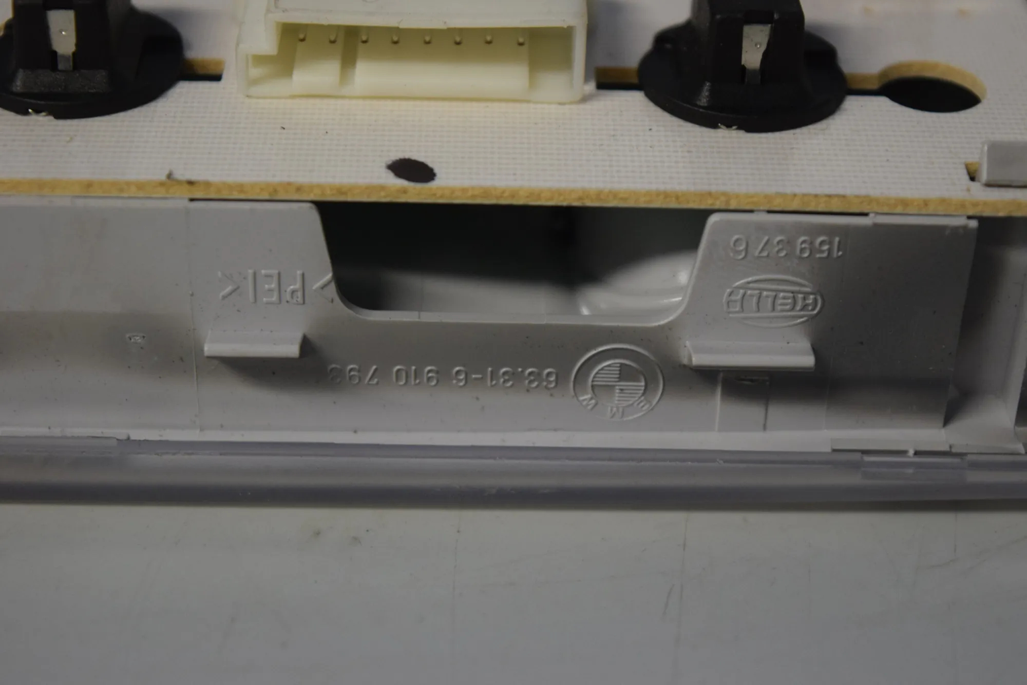 Interior Lighting – OEM 6910793 · BMW 5 Touring (E61) BMW 5 Touring (E61) 2005 – 6