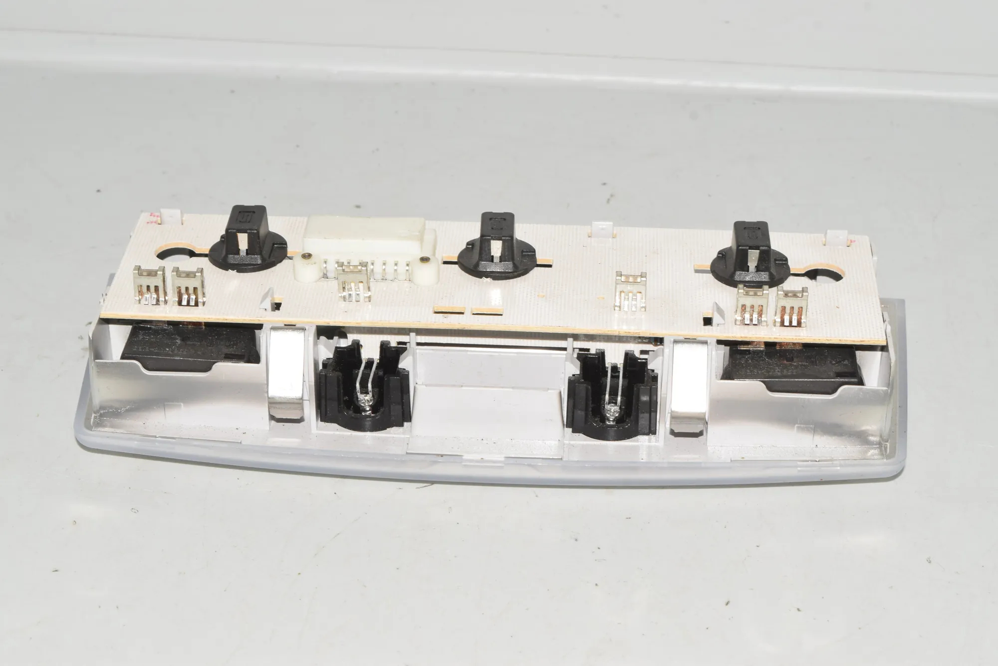 Interior Lighting – OEM 6910793 · BMW 5 Touring (E61) BMW 5 Touring (E61) 2005 – 4