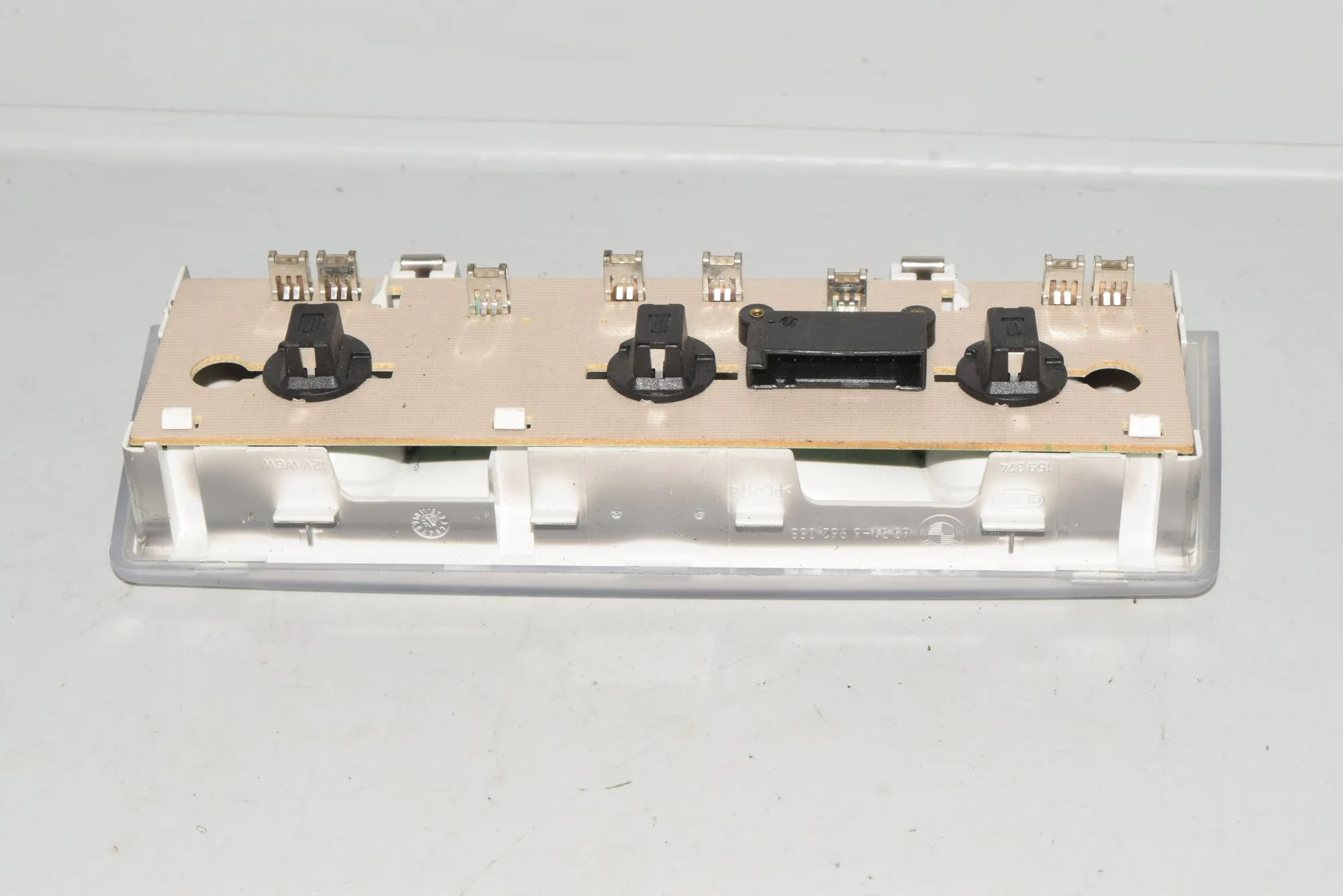 Interior Lighting – OEM 6962058 · BMW 5 Touring (E61) BMW 5 Touring (E61) 2005