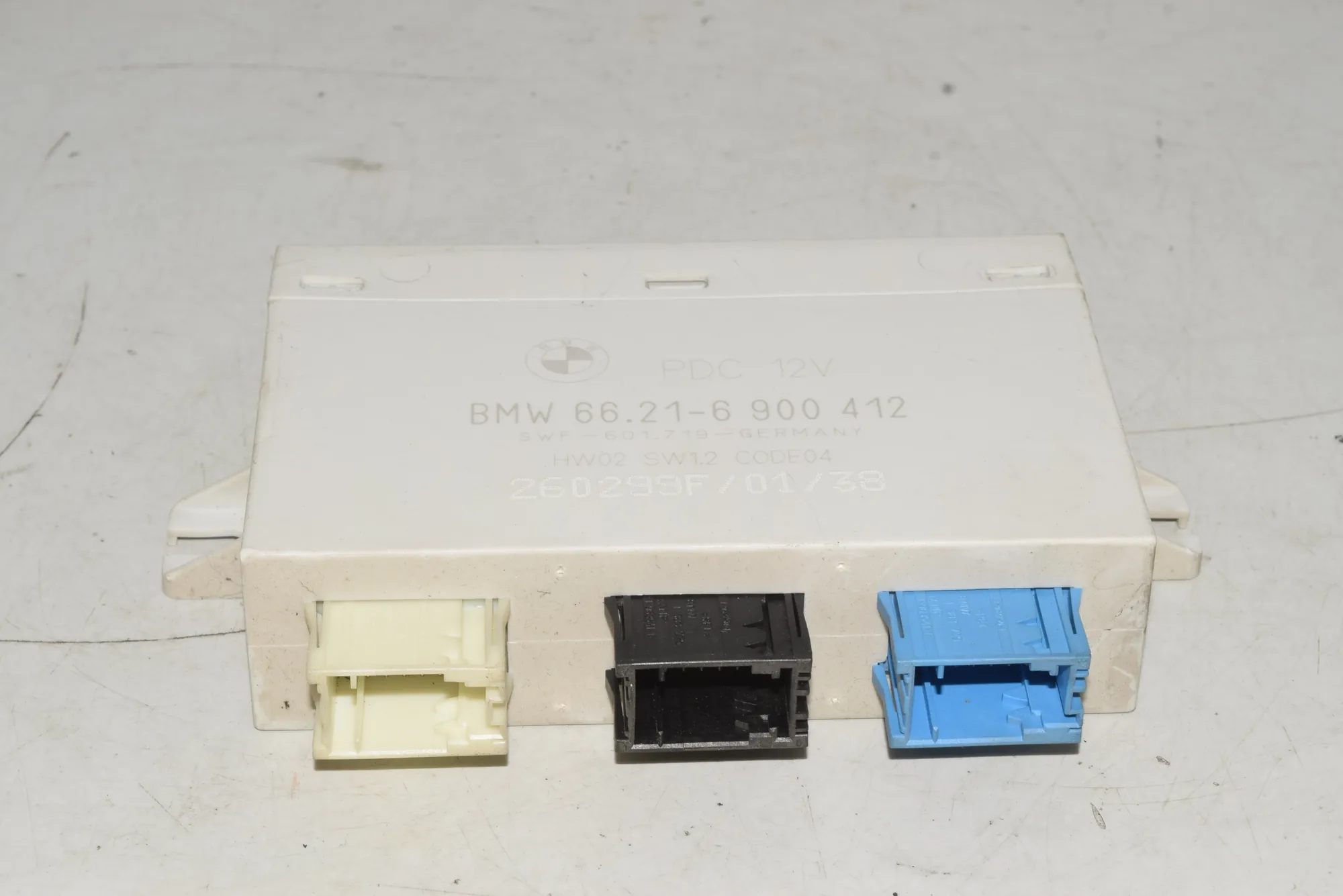 PDC Parking Sensor Control Unit – OEM 6900412 · BMW 7 (E38) 730 d 1999