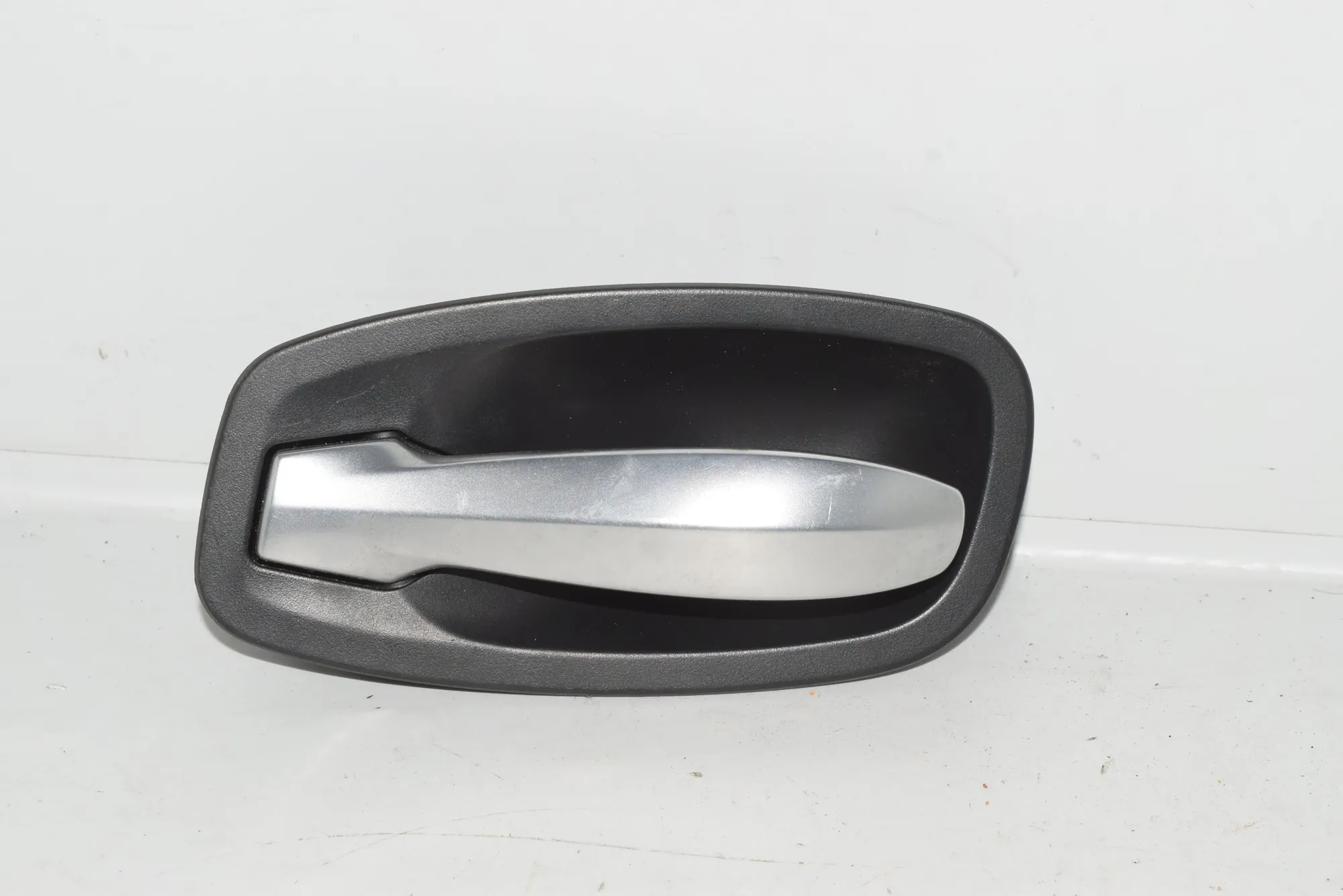 Other Interior Parts – OEM 1360533 · BMW 5 (E60) BMW 5 (E60) 2005