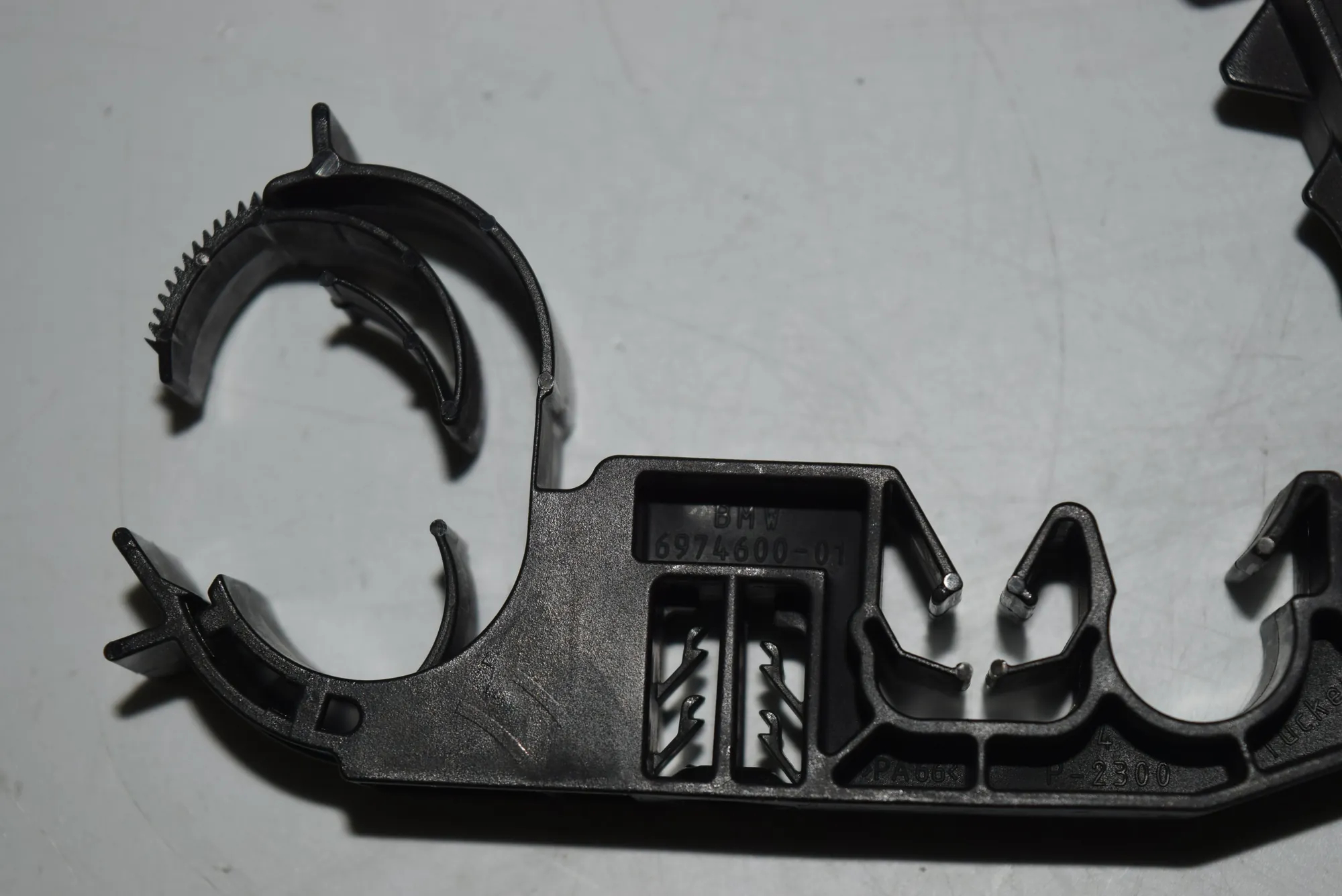 Other Body Parts – OEM 6974600 · BMW X5 (E70) BMW X5 (E70) 2010 – 5