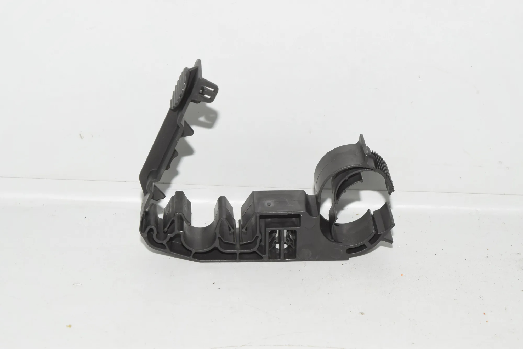 Other Body Parts – OEM 6974600 · BMW X5 (E70) BMW X5 (E70) 2010