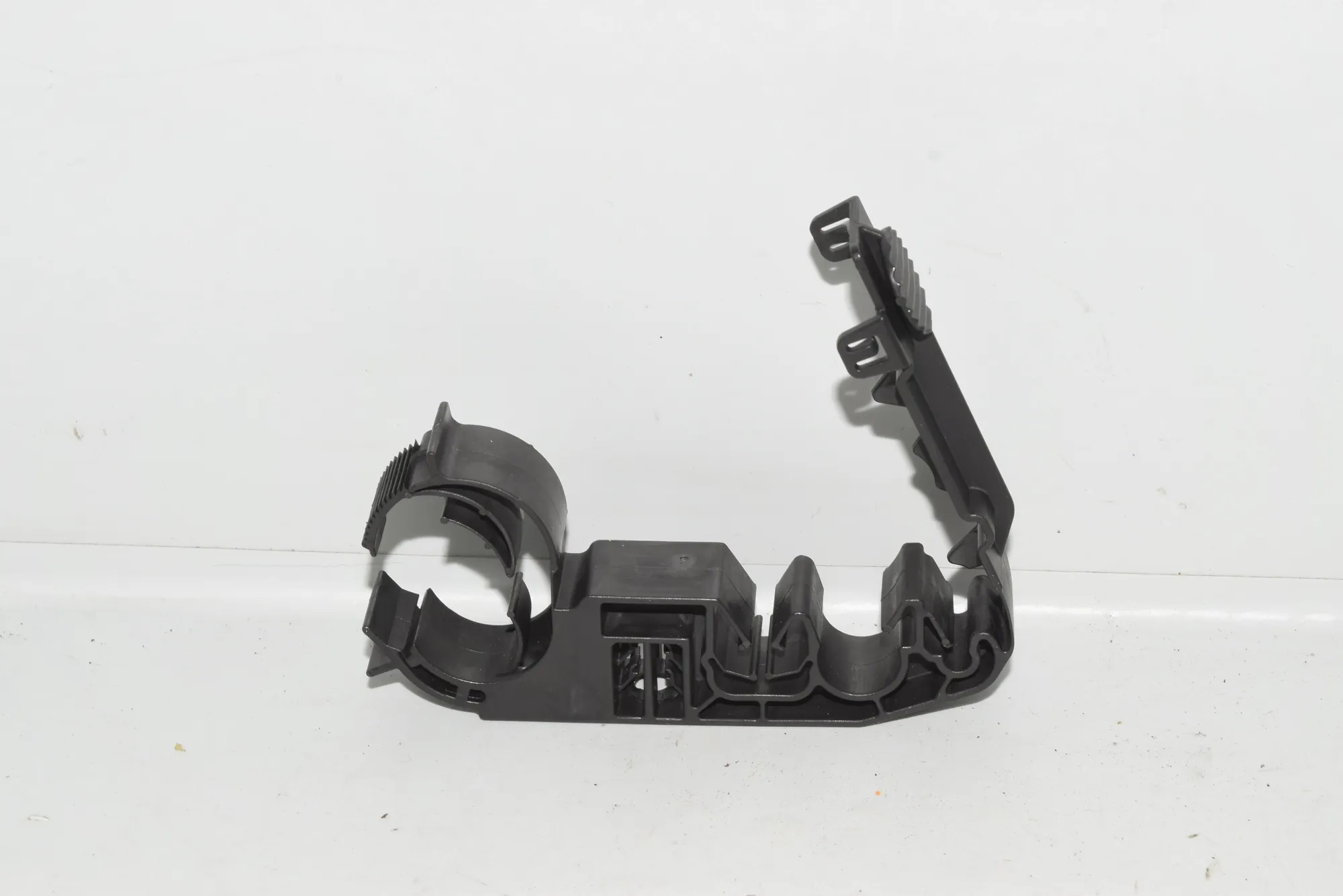 Other Body Parts – OEM 6974600 · BMW X5 (E70) BMW X5 (E70) 2010 – 2