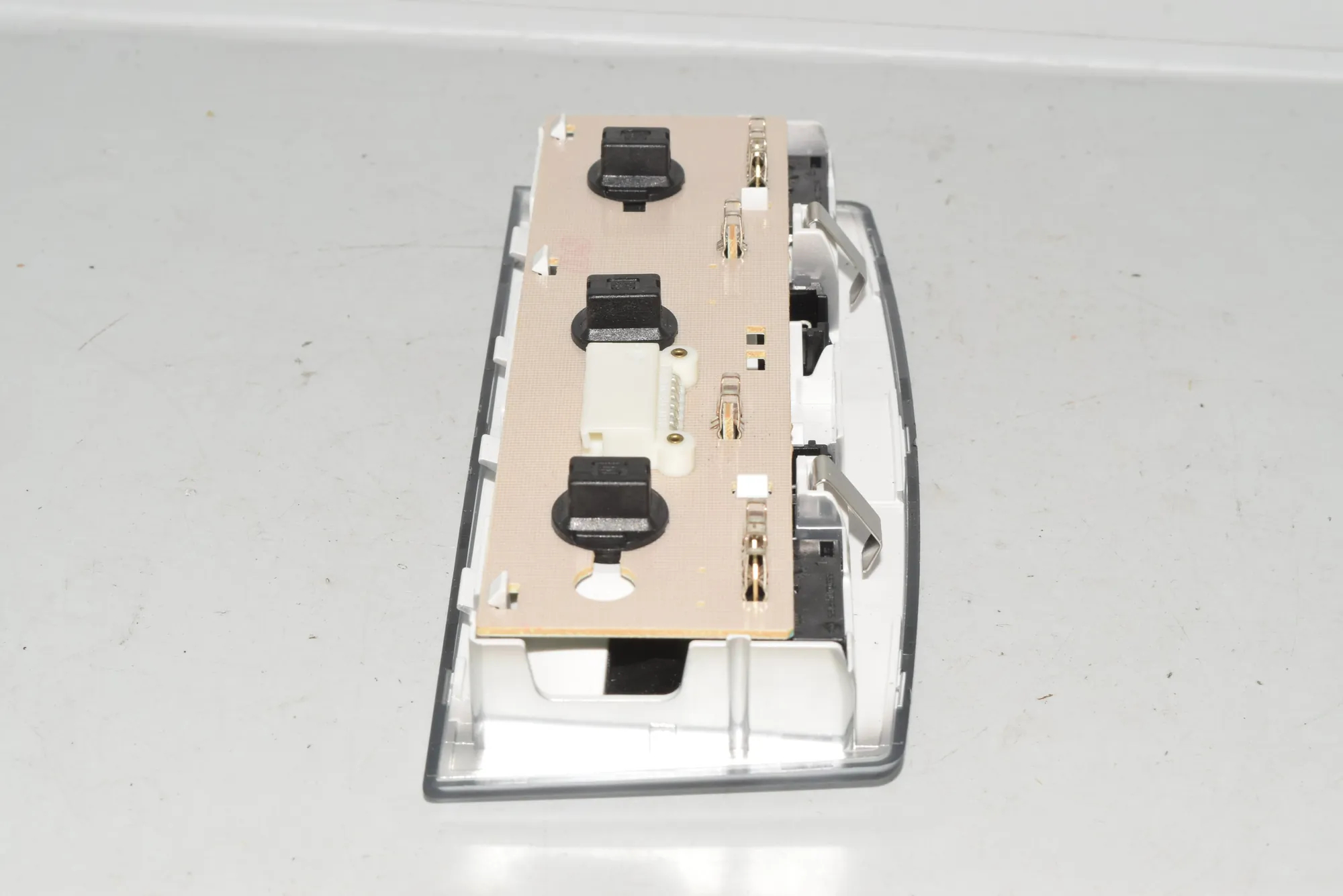 Interior Lighting – OEM 6962034 · BMW 5 (E60) BMW 5 (E60) M5 2005 – 3