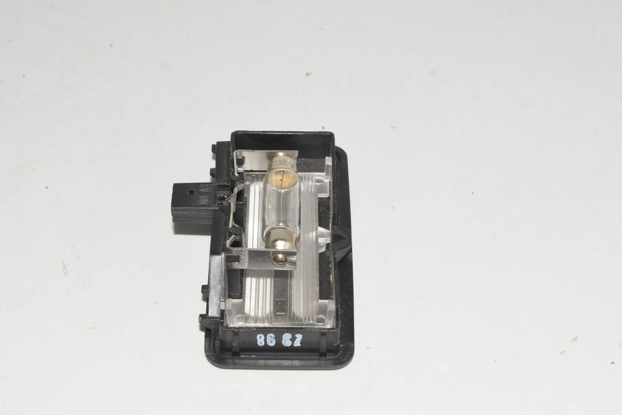 Interior Lighting – OEM 6962013 · BMW 5 (E60) BMW 5 (E60) 2005 – 3