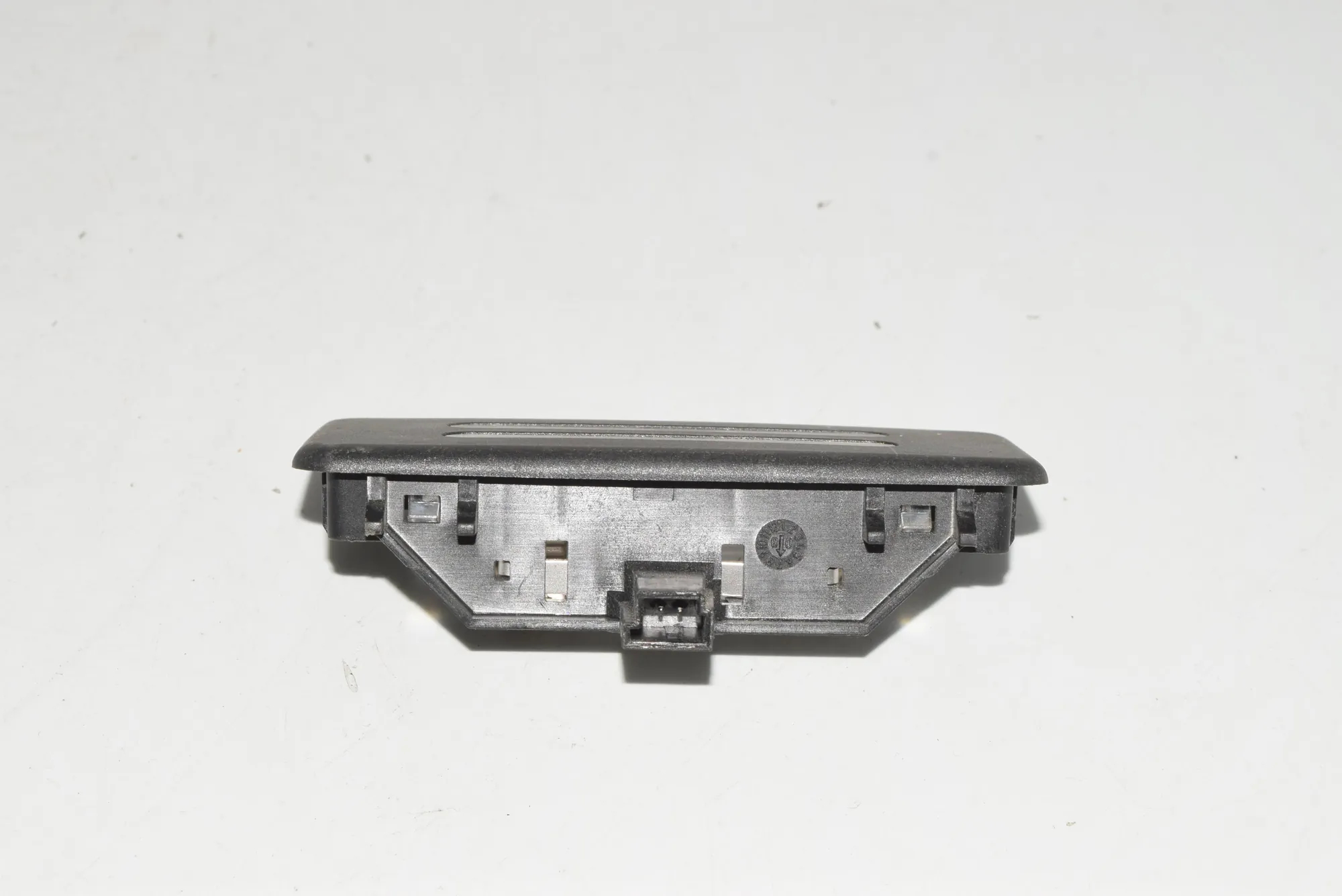 Interior Lighting – OEM 6962013 · BMW 5 (E60) BMW 5 (E60) 2005