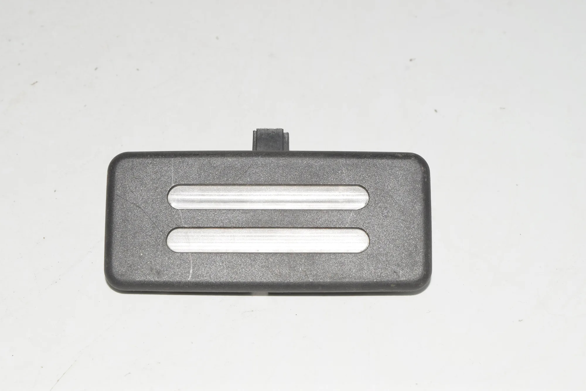 Interior Lighting – OEM 6962013 · BMW 5 (E60) BMW 5 (E60) 2005 – 5