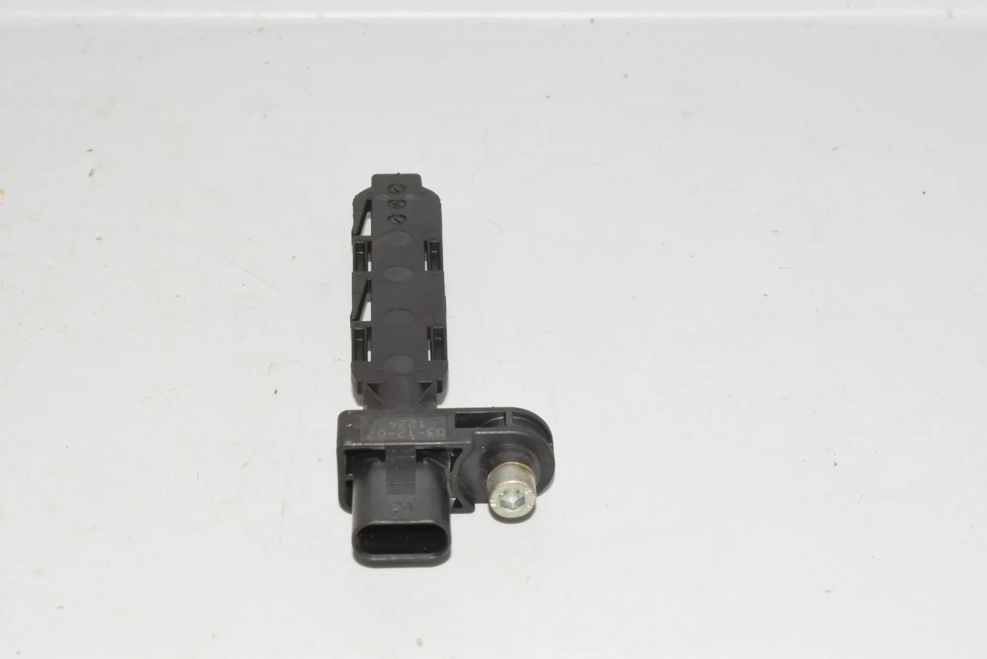 Camshaft Position Sensor – OEM 7805188 · BMW 3 (E90) BMW 3 (E90) 320 d 2007 – 5