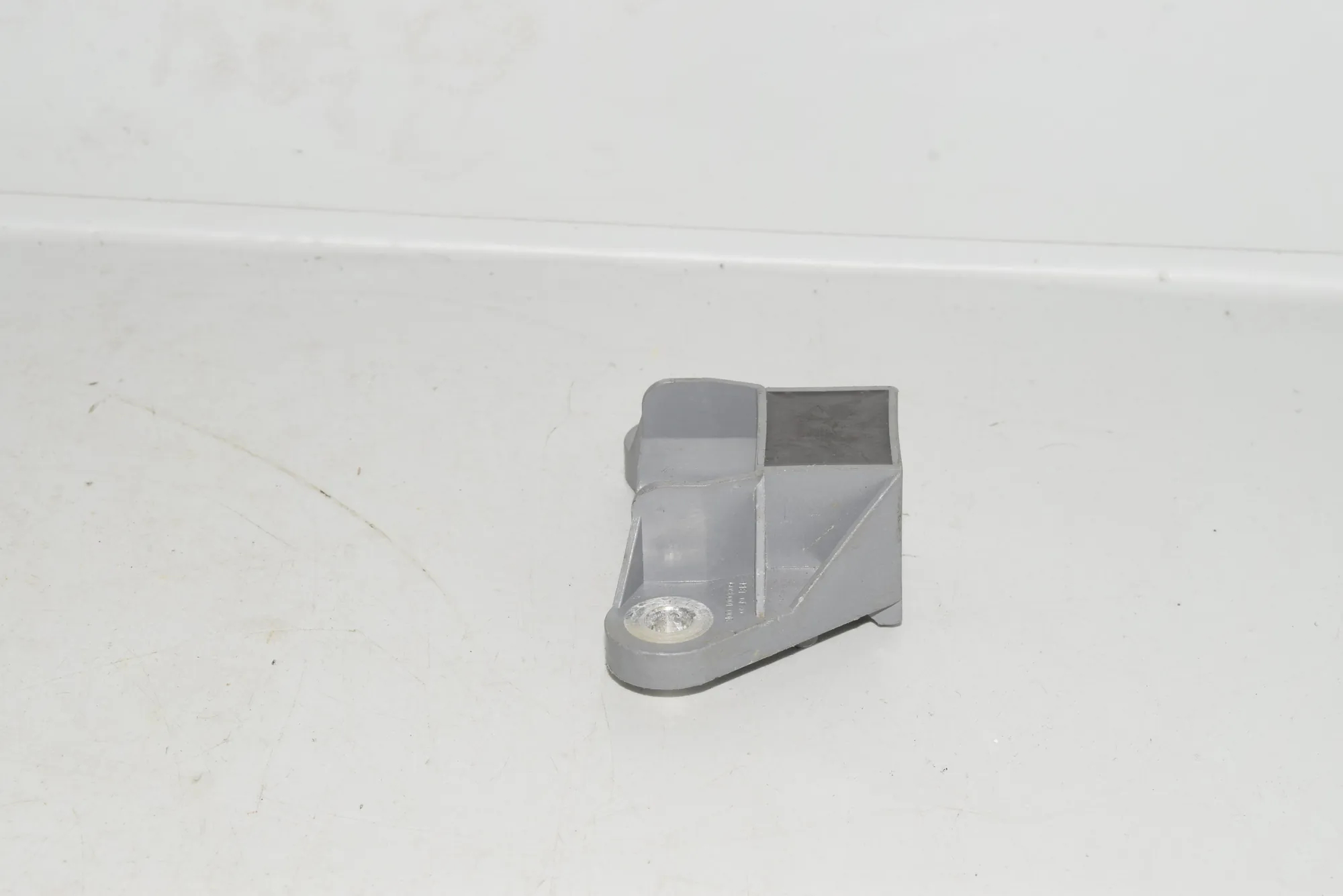 Other Control Units – OEM 9268438 · BMW 5 (F10) BMW 5 (F10) 2010 – 3