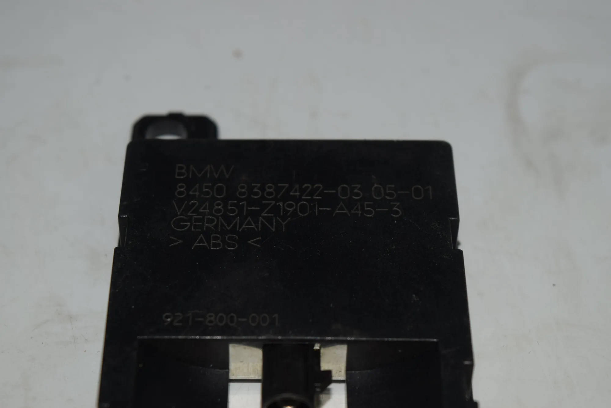 Antenna – OEM 8387422 · BMW 5 (E60) BMW 5 (E60) 2005 – 6
