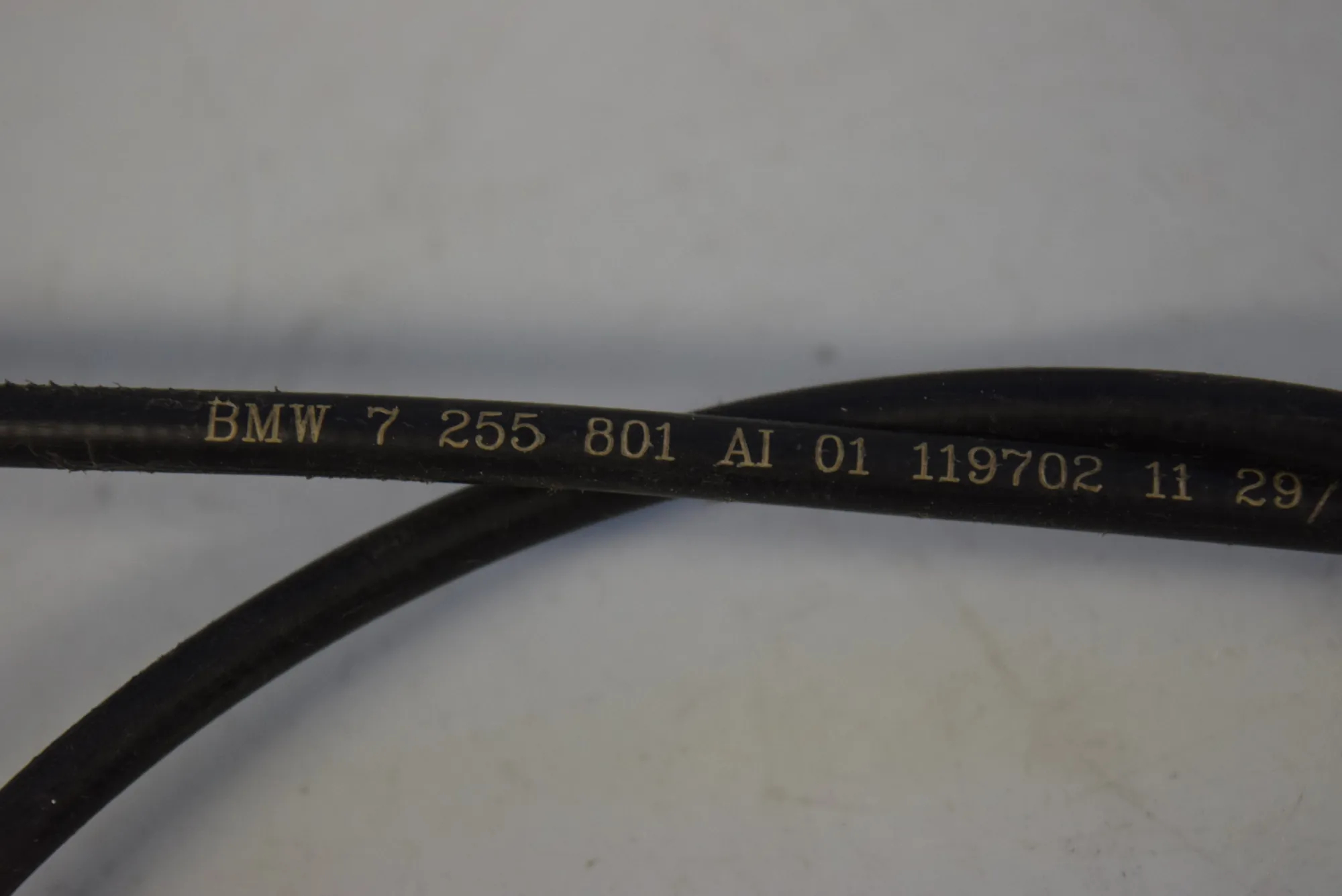 Bonnet Lock Cable – OEM 7255801 · BMW 5 Touring (F11) BMW 5 Touring (F11) 2010 – 3