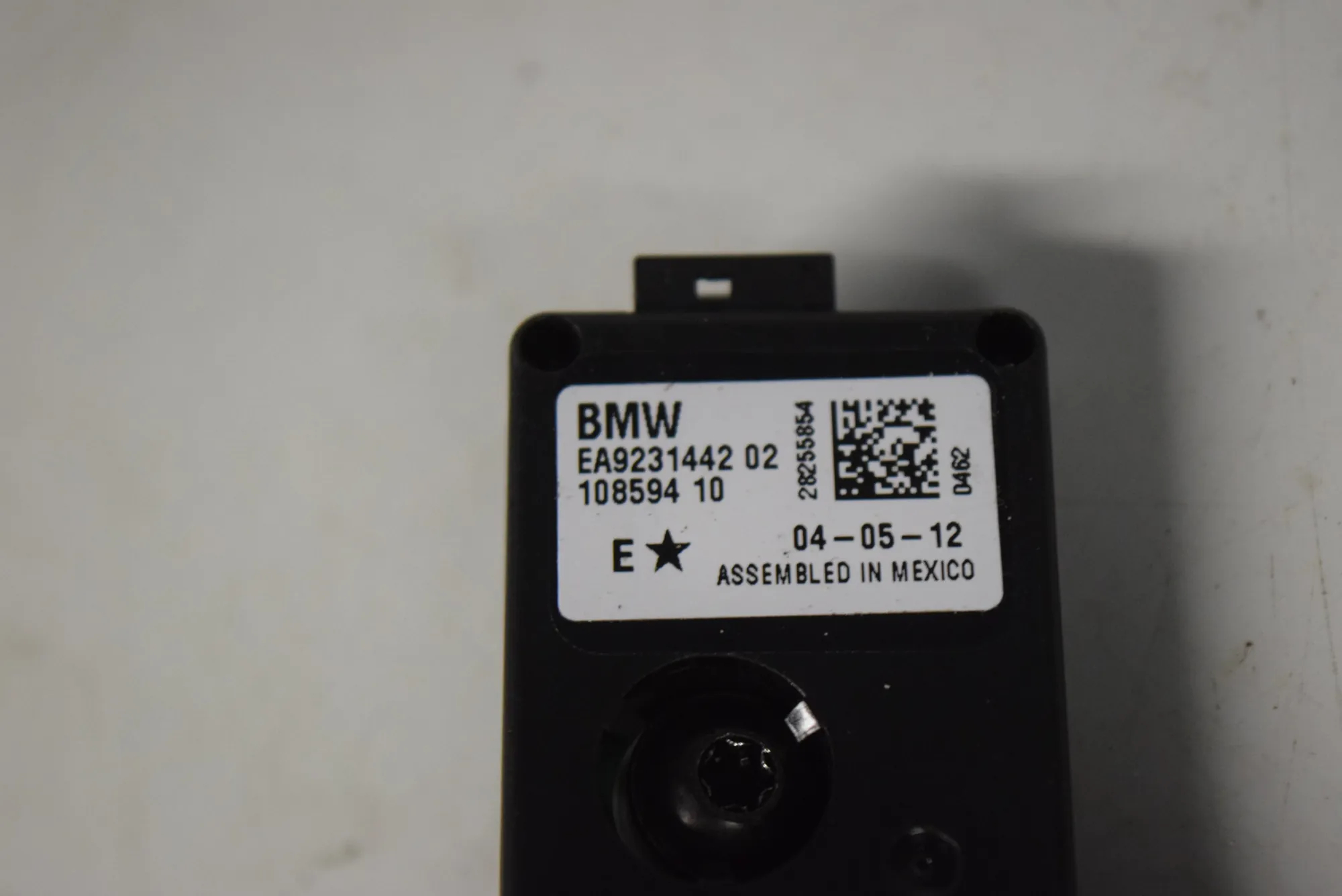 Antenna – OEM 9231442 · BMW 3 (F30, F80) BMW 3 (F30, F80) 2011 – 4