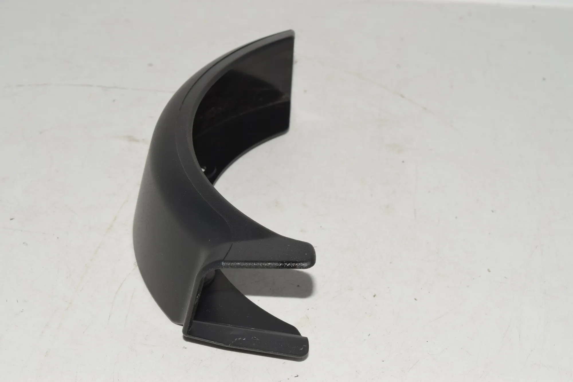 Other Interior Parts – OEM 7222170 · BMW 5 Touring (F11) BMW 5 Touring (F11) 2012 – 2