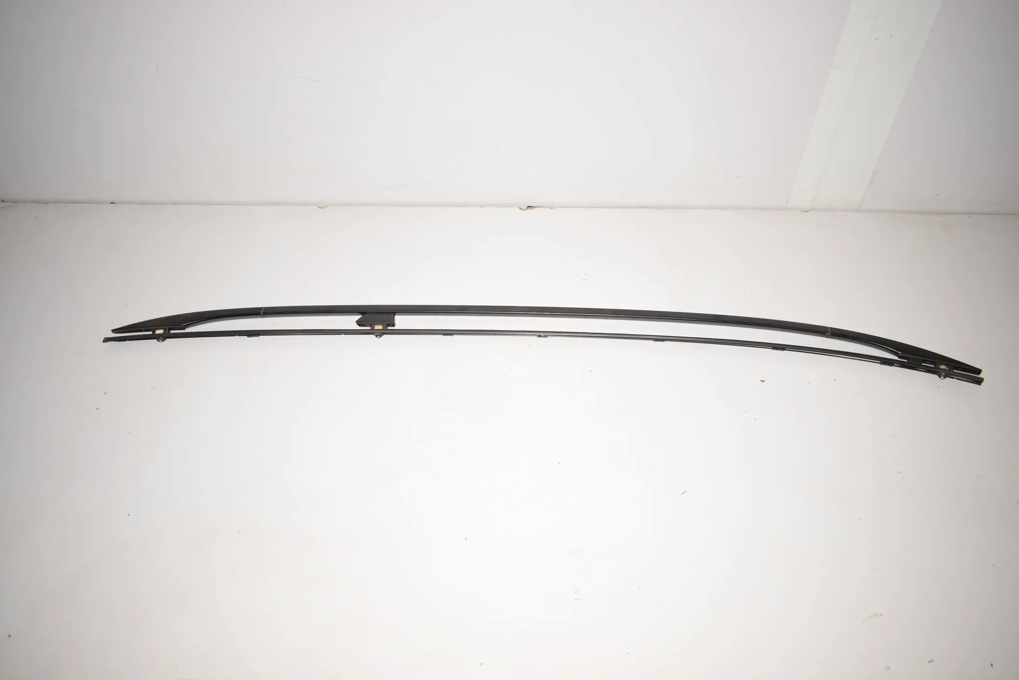 Right Side Roof Rail – OEM 7118504 · BMW 3 Touring (E91) 320 d 2007
