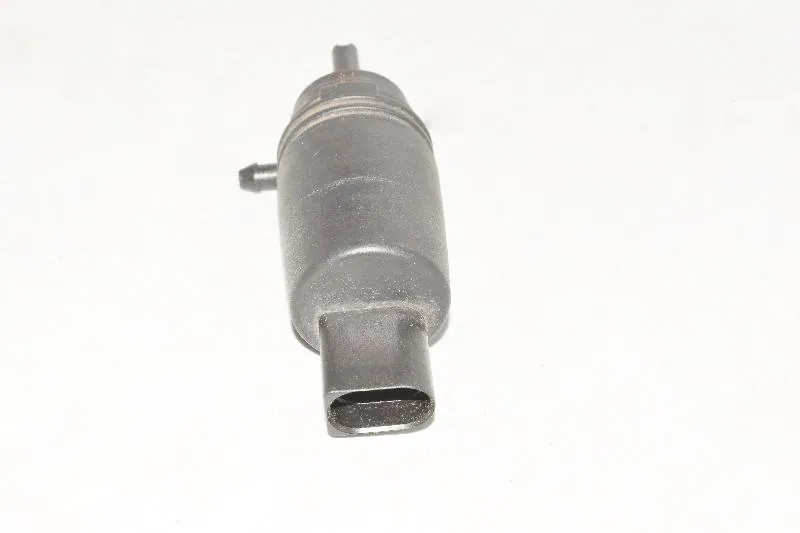 Washer Tank Motor – OEM 8377612 · BMW 3 Touring (E91) 320 d 2007 – 3