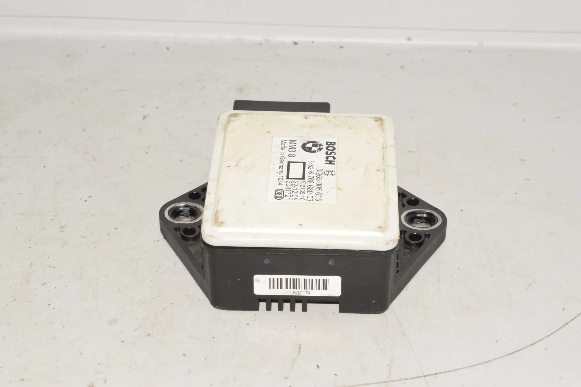 Acceleration Sensor – OEM 6768680BOSCH0265005615 · BMW 3 Touring (E91) 320 d 2007 – 4