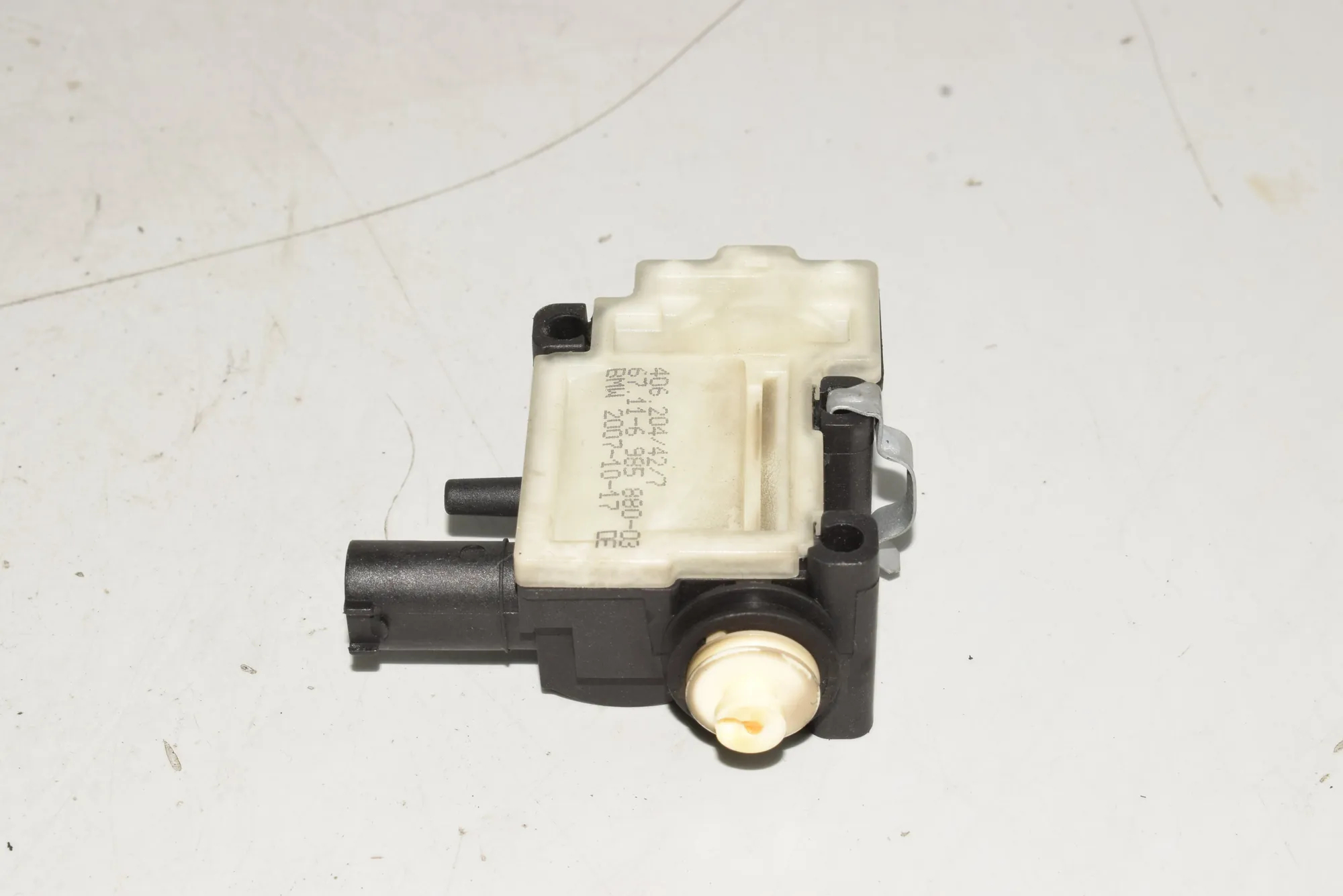 Other Control Units – OEM 6985880 · BMW 3 Touring (E91) 320 d 2007 – 5