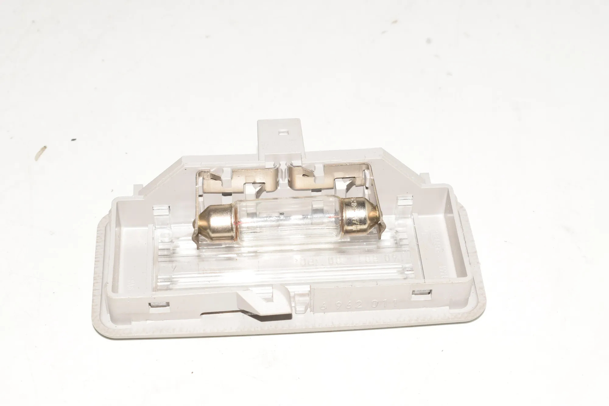 Interior Lighting – OEM 6962011 · BMW 3 Touring (E91) 320 d 2007 – 3