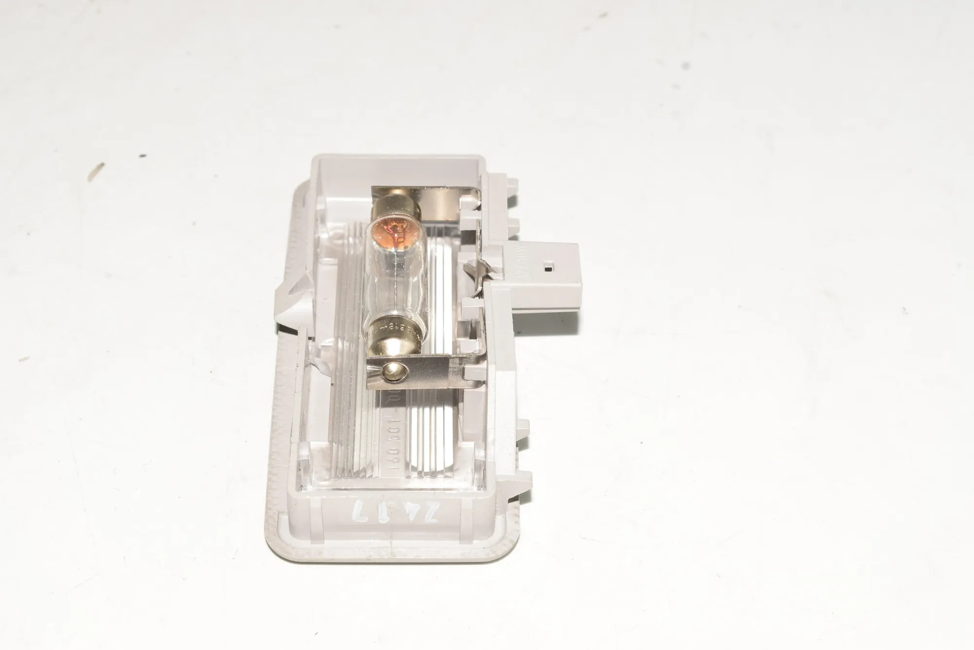 Interior Lighting – OEM 6962011 · BMW 3 Touring (E91) 320 d 2007 – 4