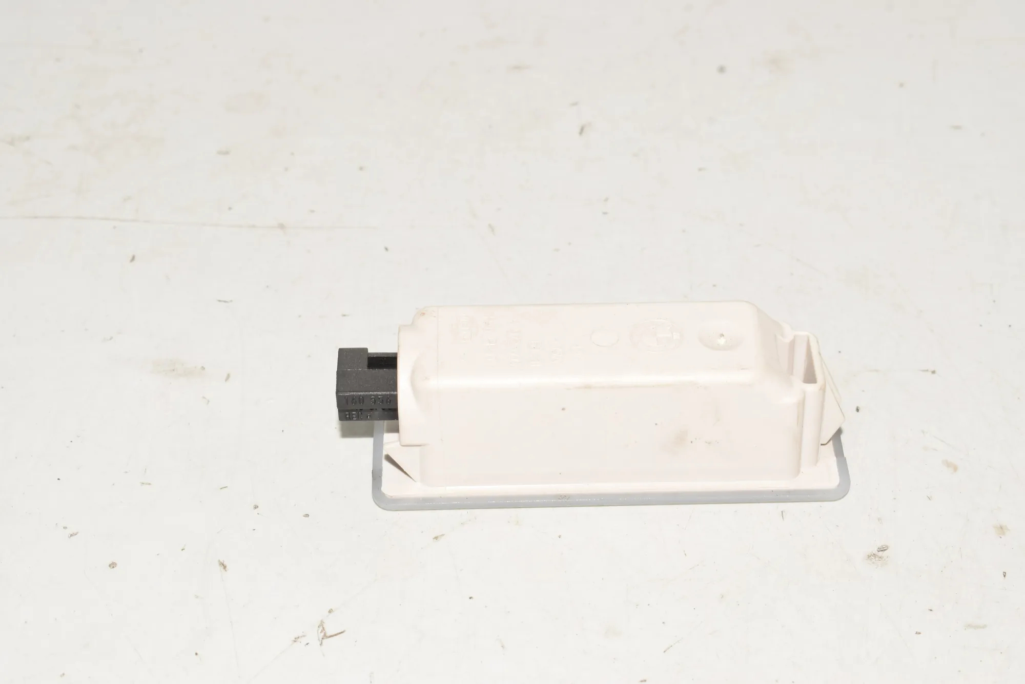 Interior Lighting – OEM 6972605 · BMW 3 Touring (E91) 320 d 2007 – 4
